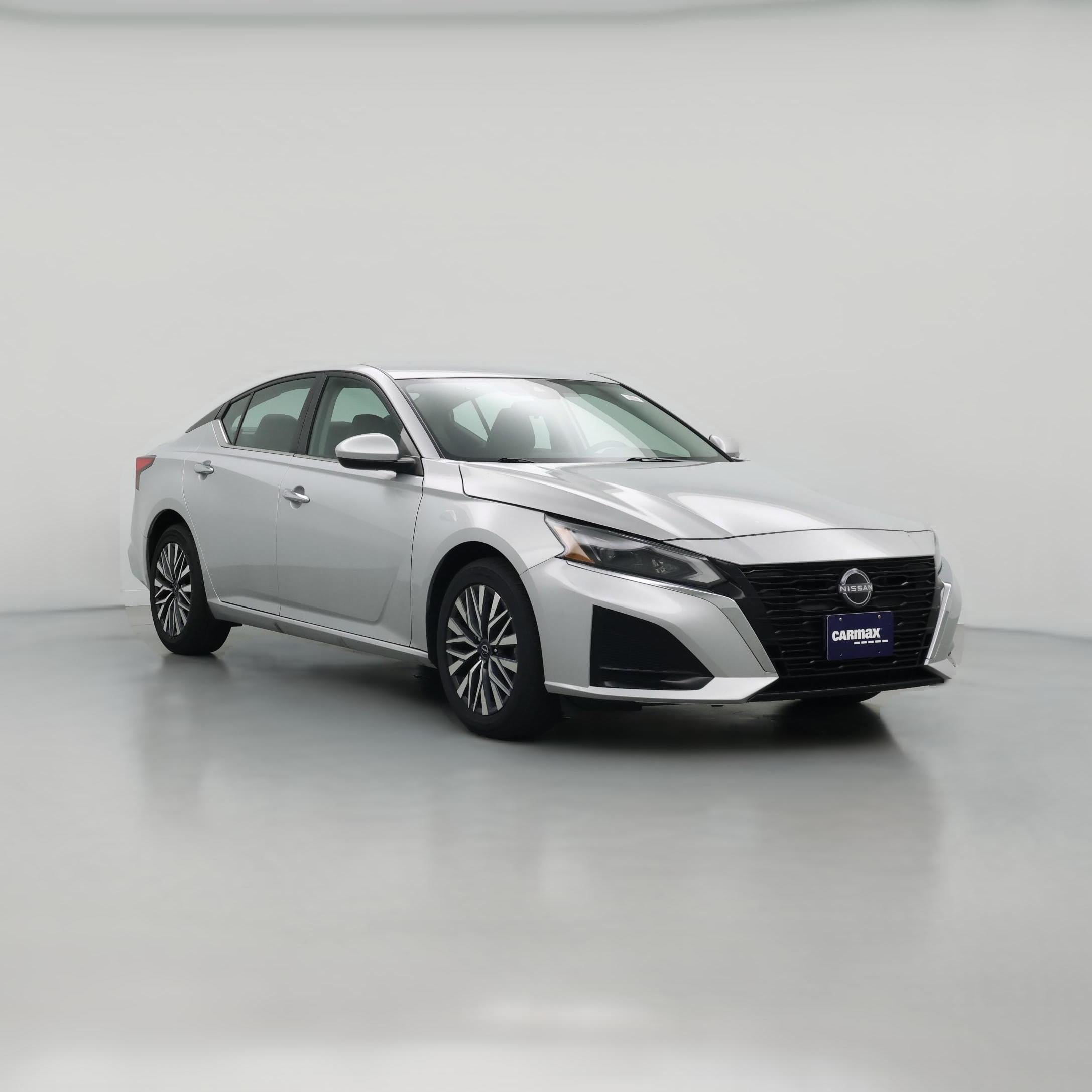 Thumbnail: 2023 Nissan Altima - 1