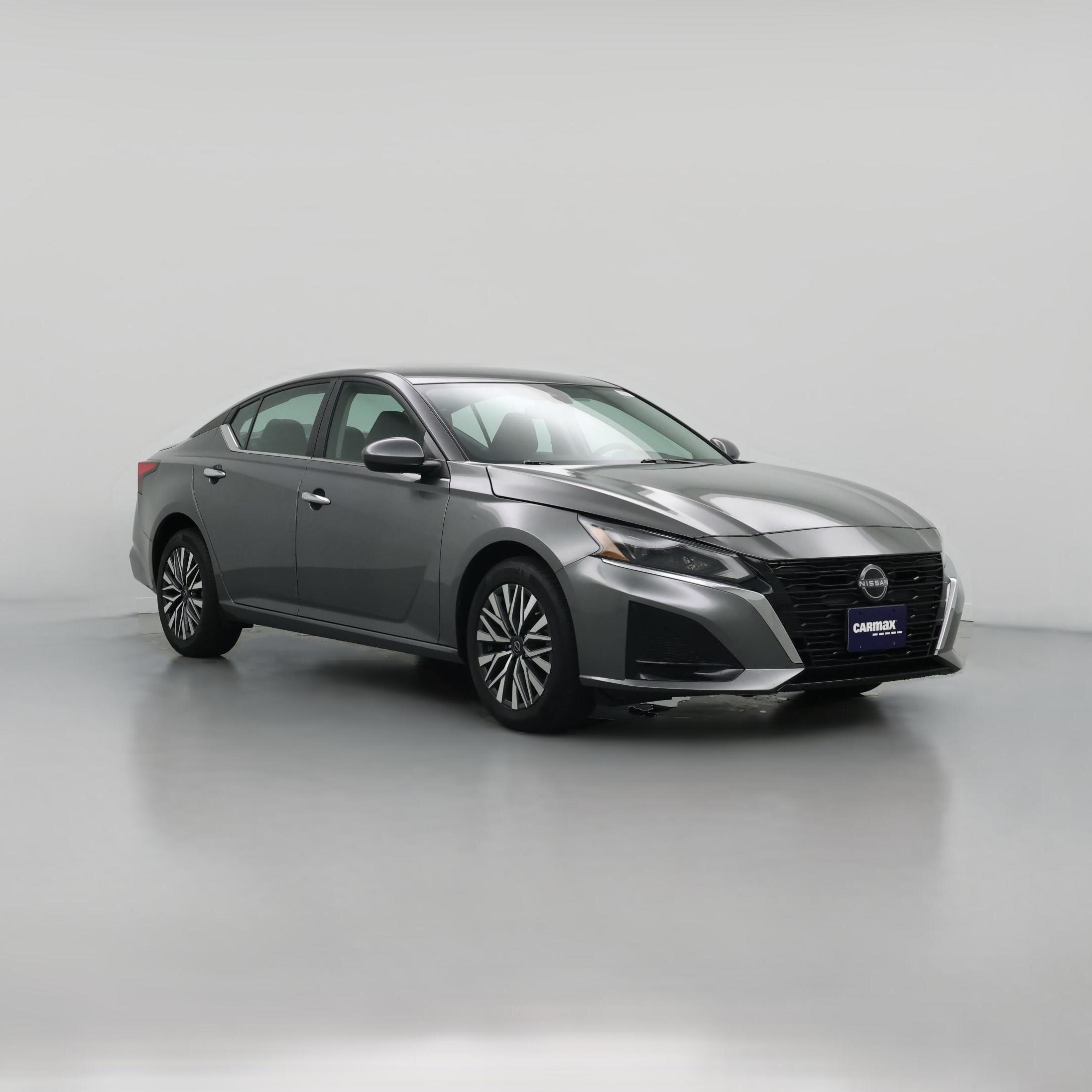 Thumbnail: 2023 Nissan Altima - 1
