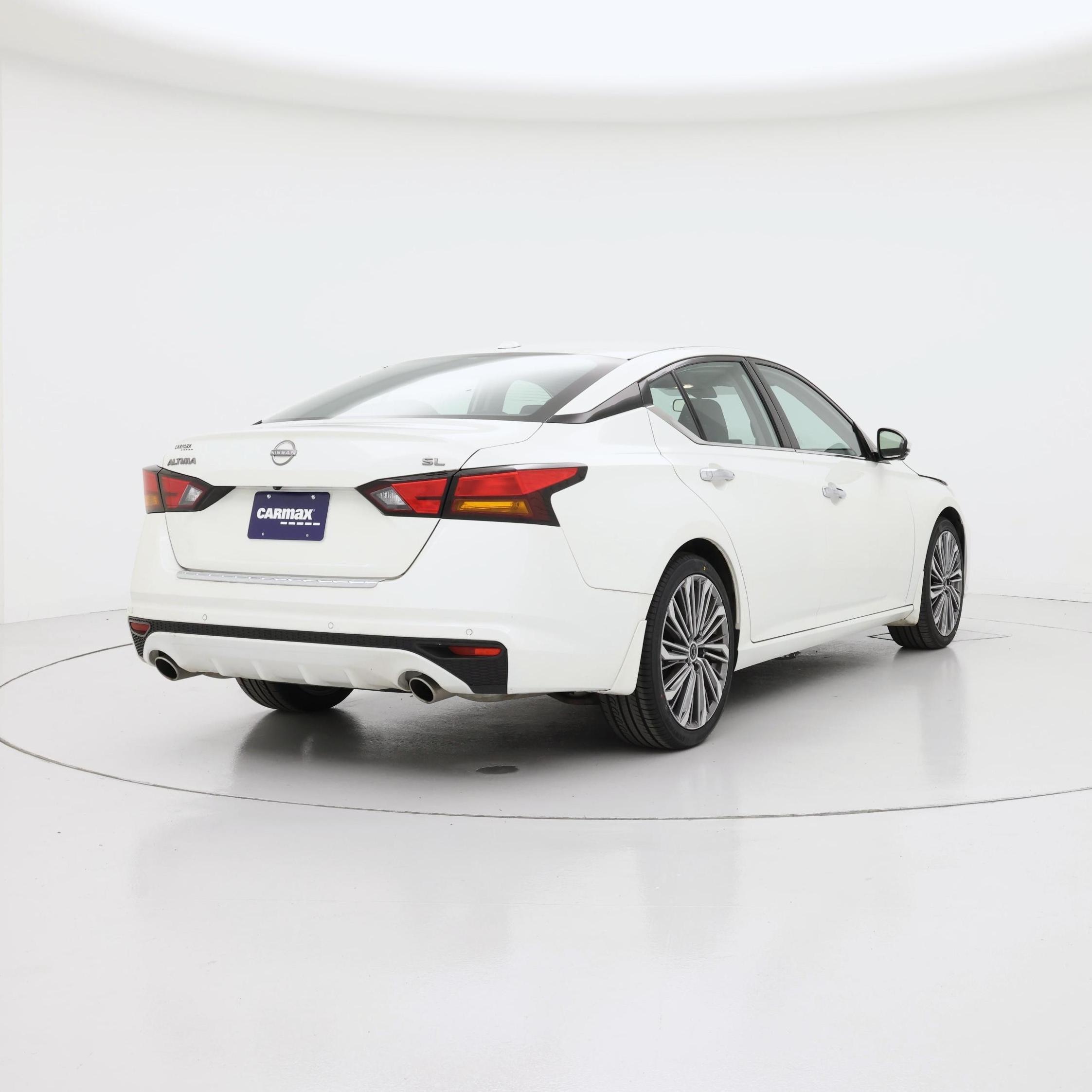 Thumbnail: 2023 Nissan Altima - 8