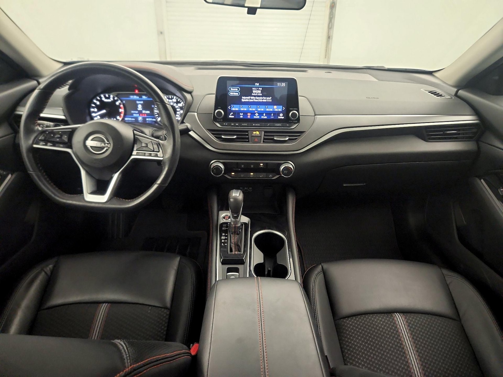 2023 Nissan Altima SR - Photo 10