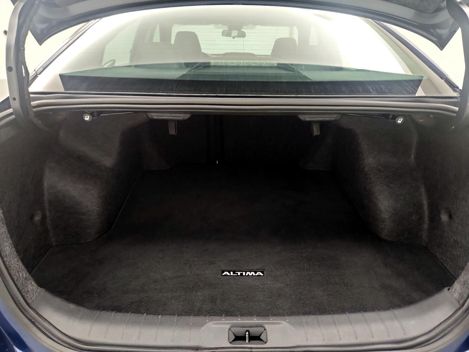 2023 Nissan Altima SR - Photo 21