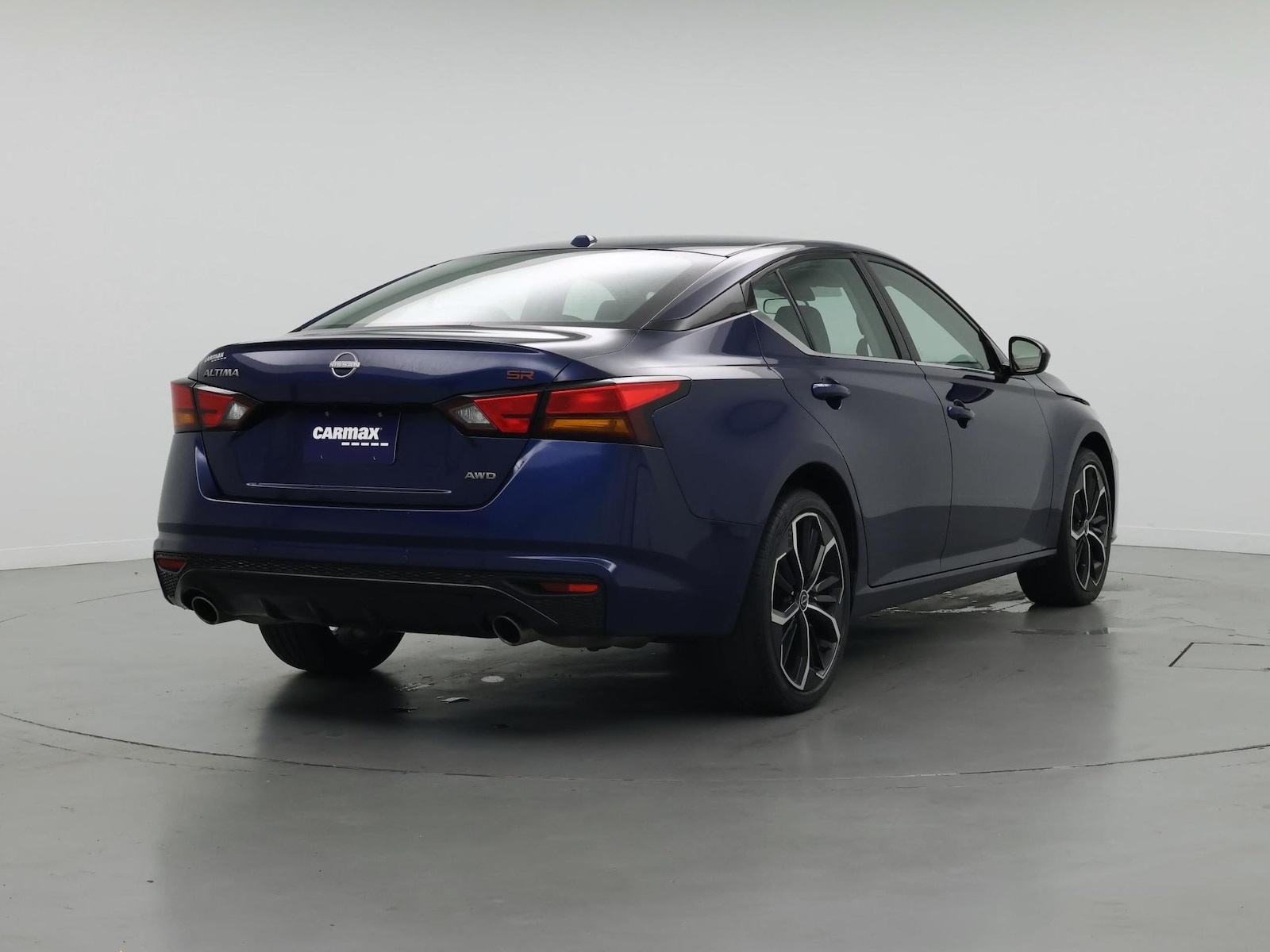 2023 Nissan Altima SR - Photo 9