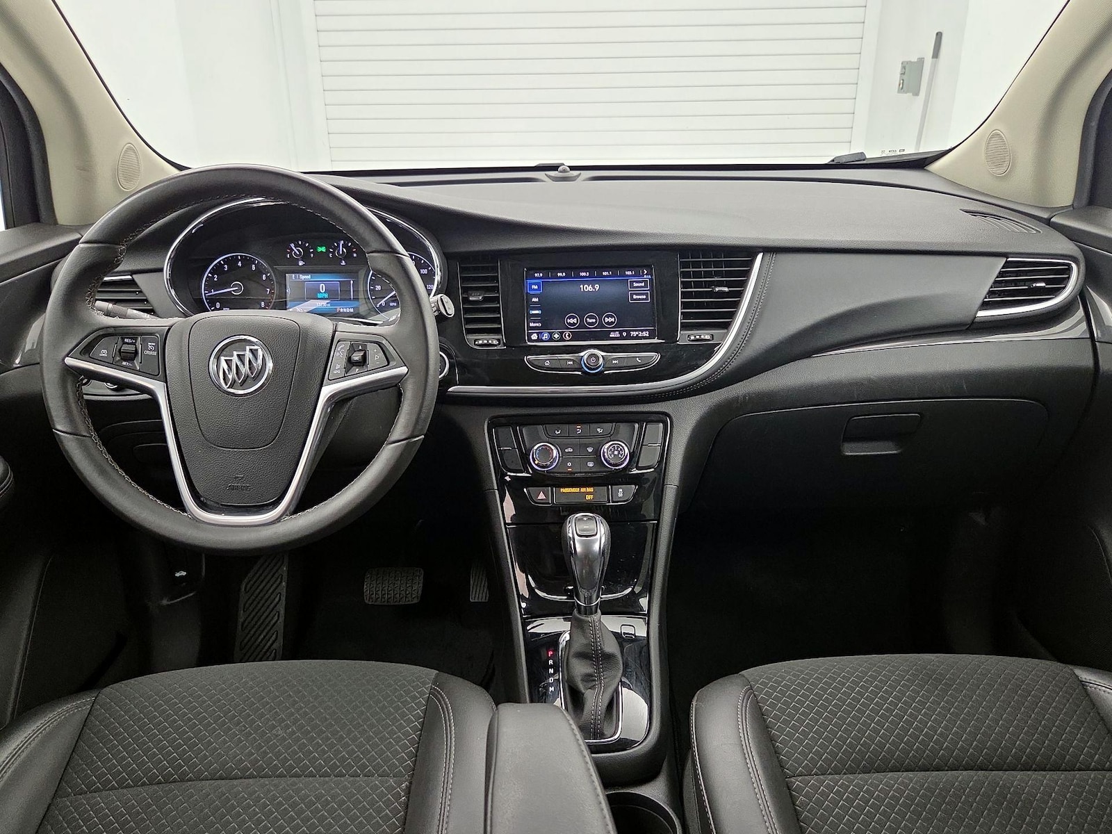 2022 Buick Encore Preferred - Photo 10