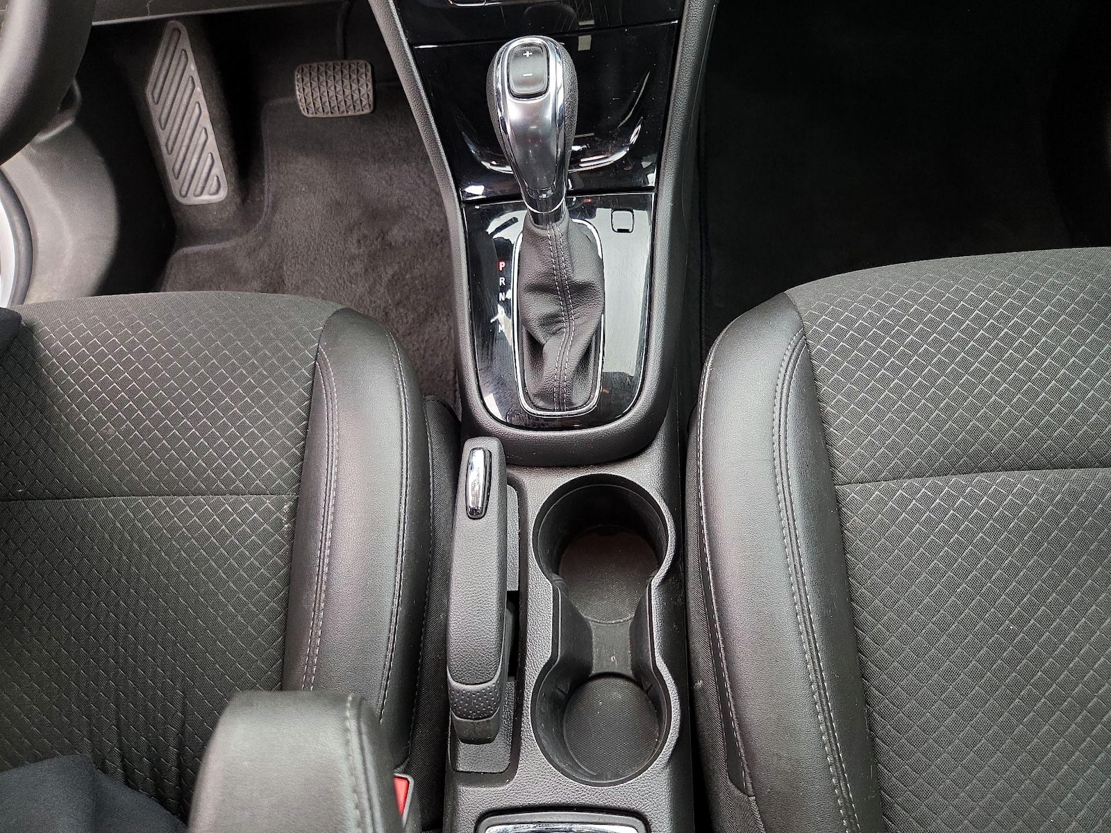 2022 Buick Encore Preferred - Photo 19
