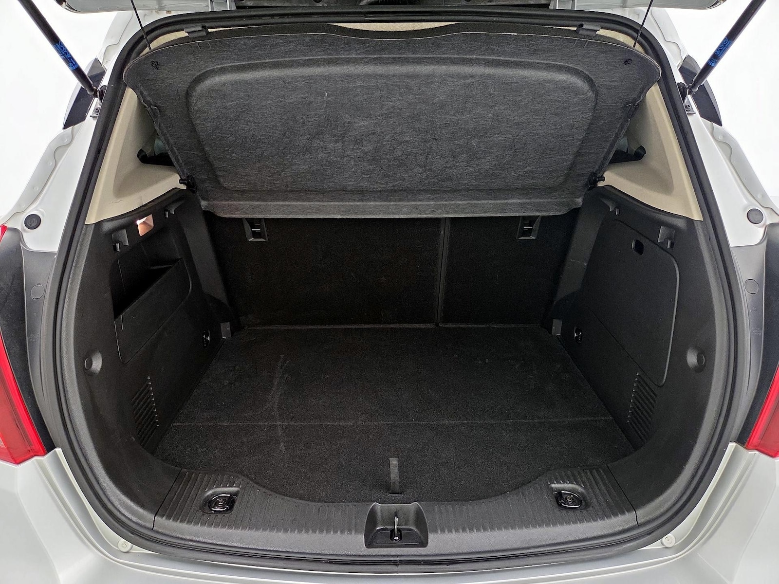 2022 Buick Encore Preferred - Photo 22
