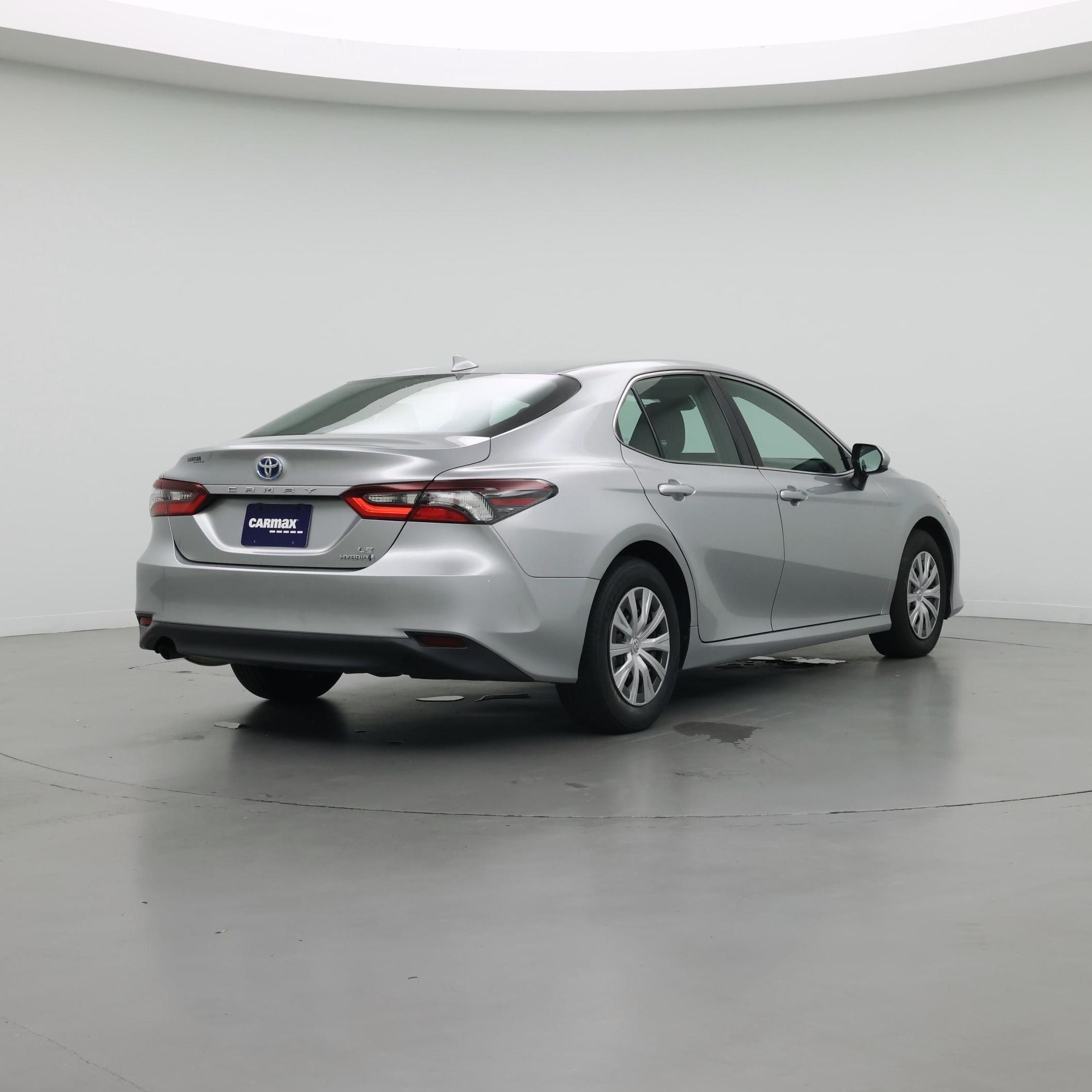 Thumbnail: 2023 Toyota Camry - 8