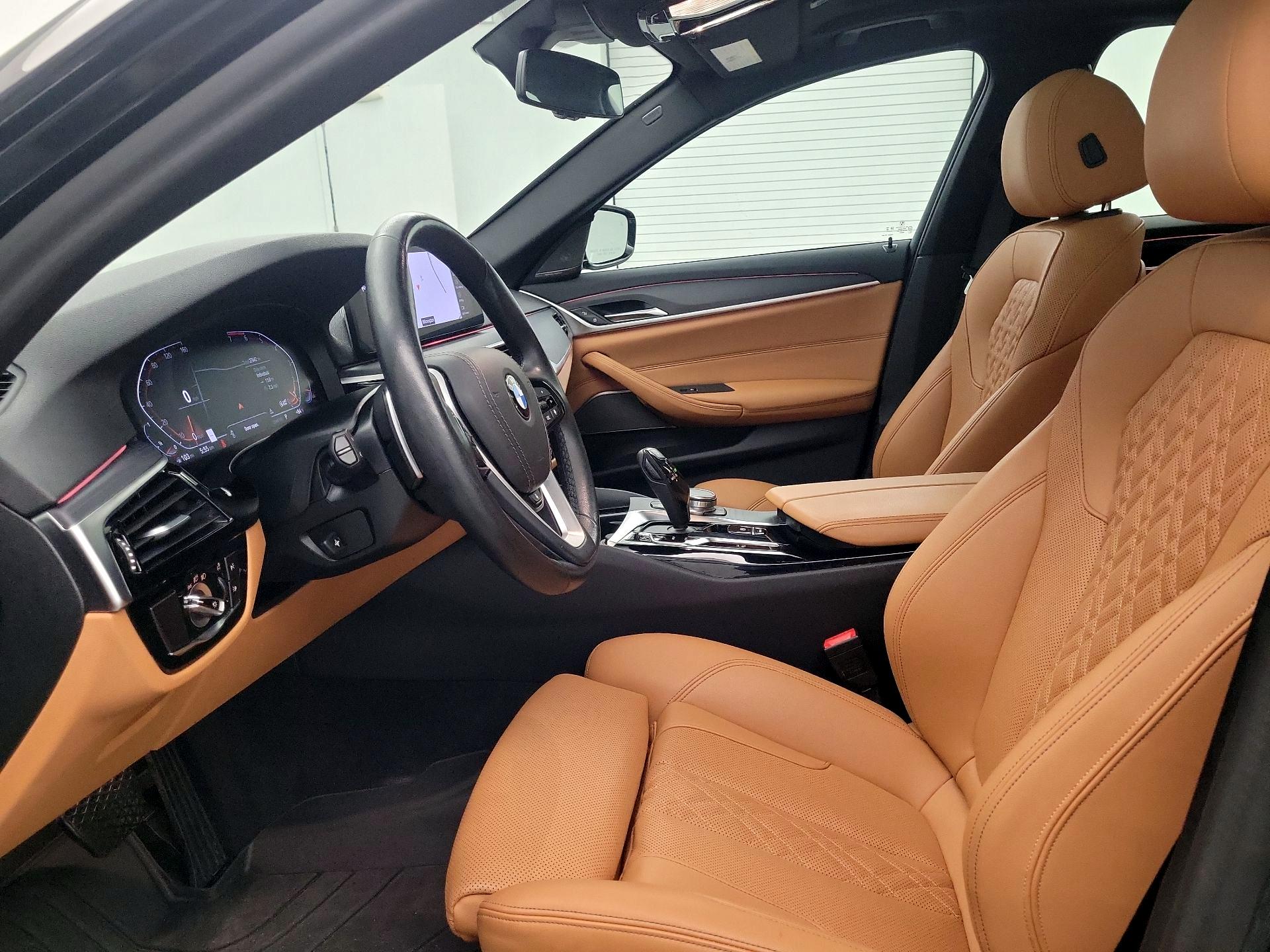 Thumbnail: 2023 BMW 5 Series - 11
