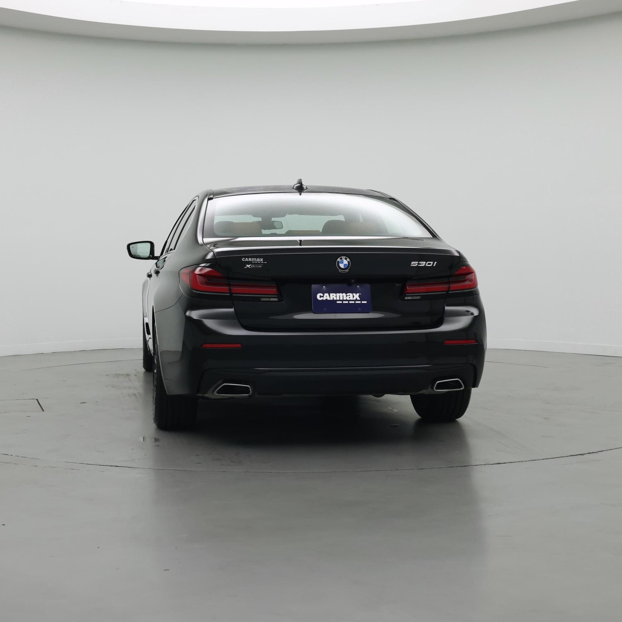 Thumbnail: 2023 BMW 5 Series - 6