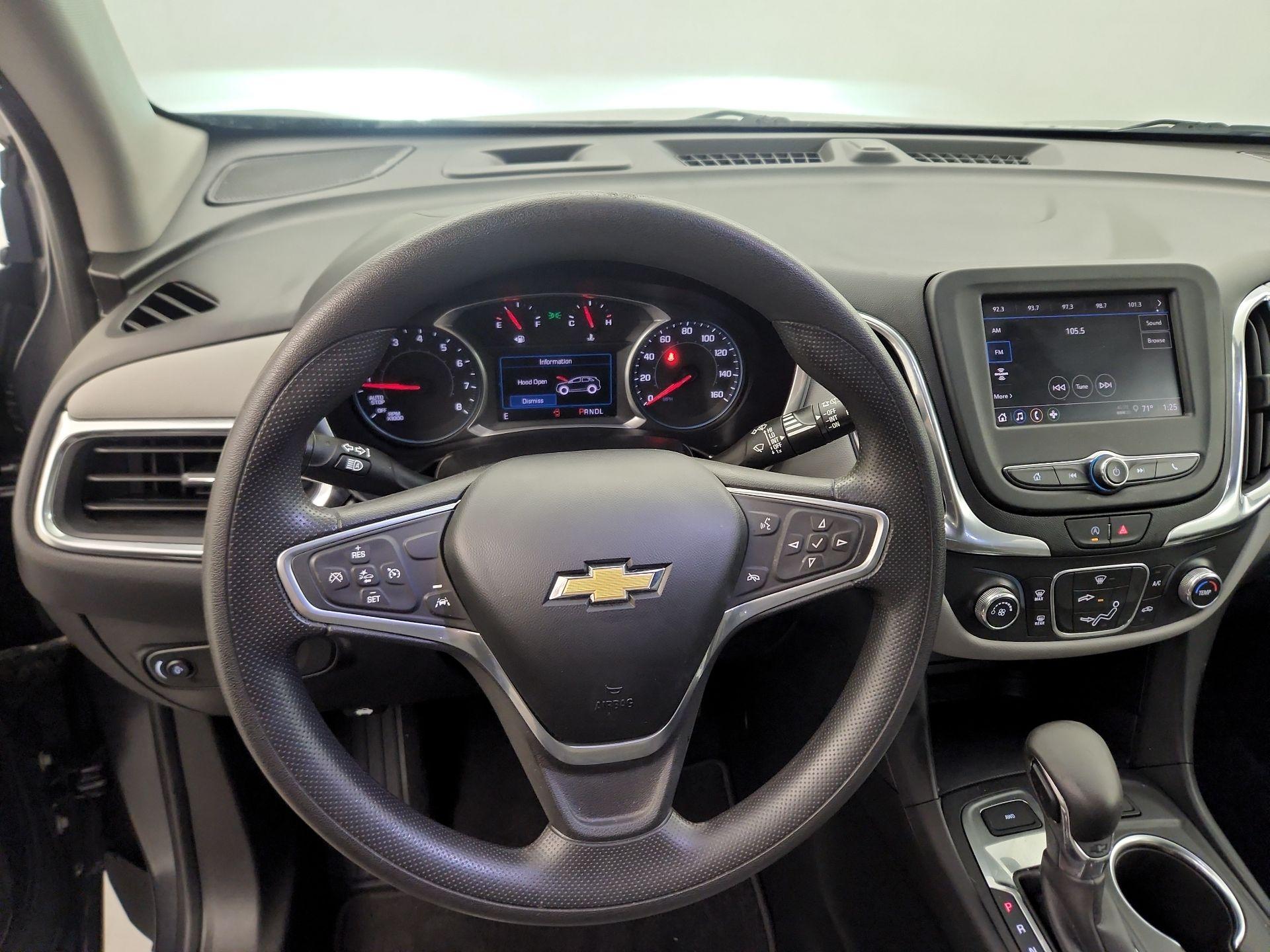 Thumbnail: 2022 Chevrolet Equinox - 10