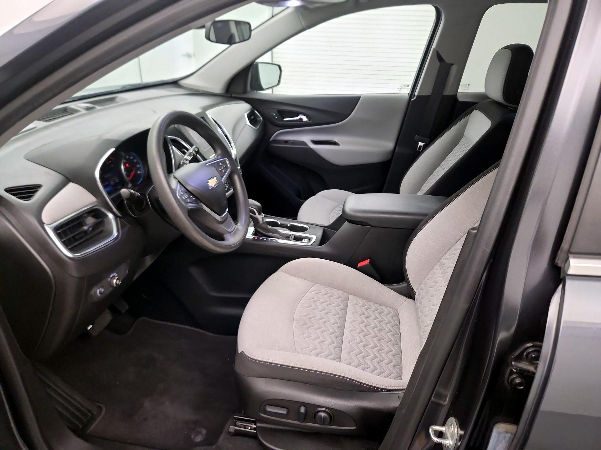 Thumbnail: 2022 Chevrolet Equinox - 11