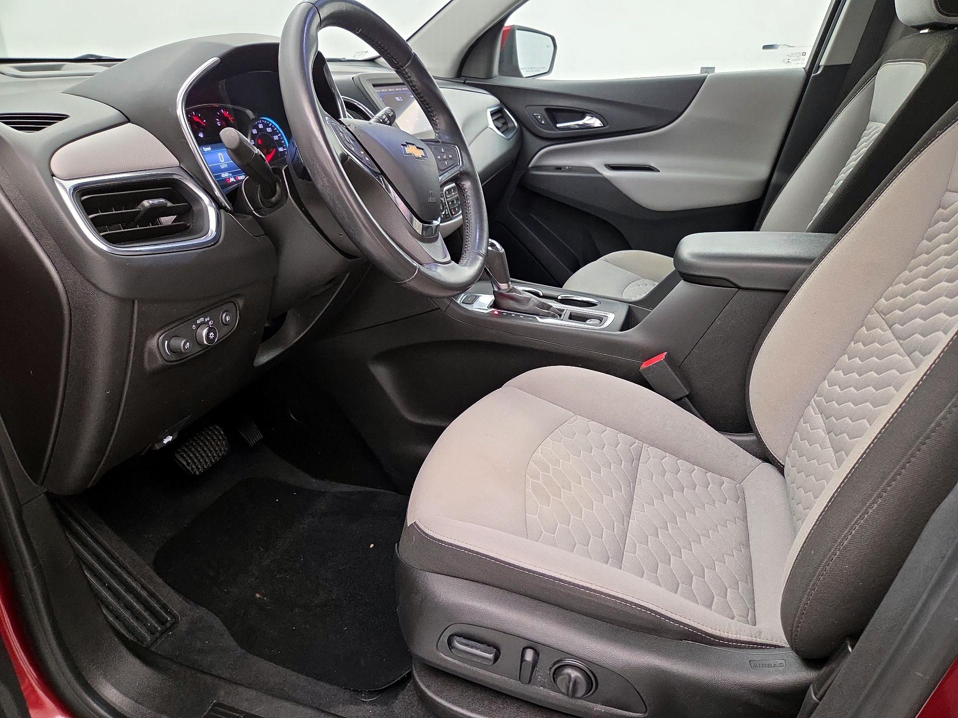 Thumbnail: 2021 Chevrolet Equinox - 11