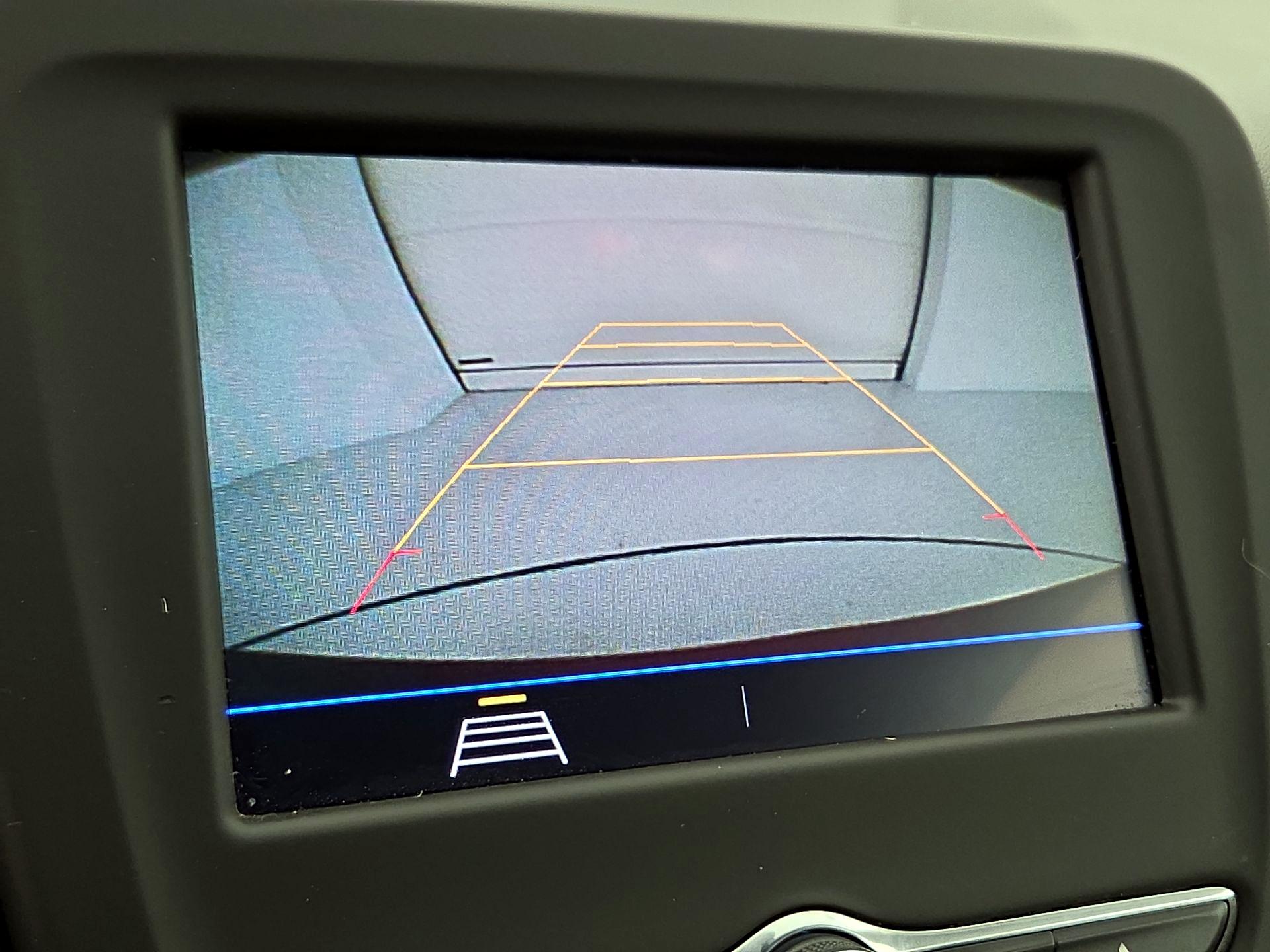 Thumbnail: 2021 Chevrolet Equinox - 14