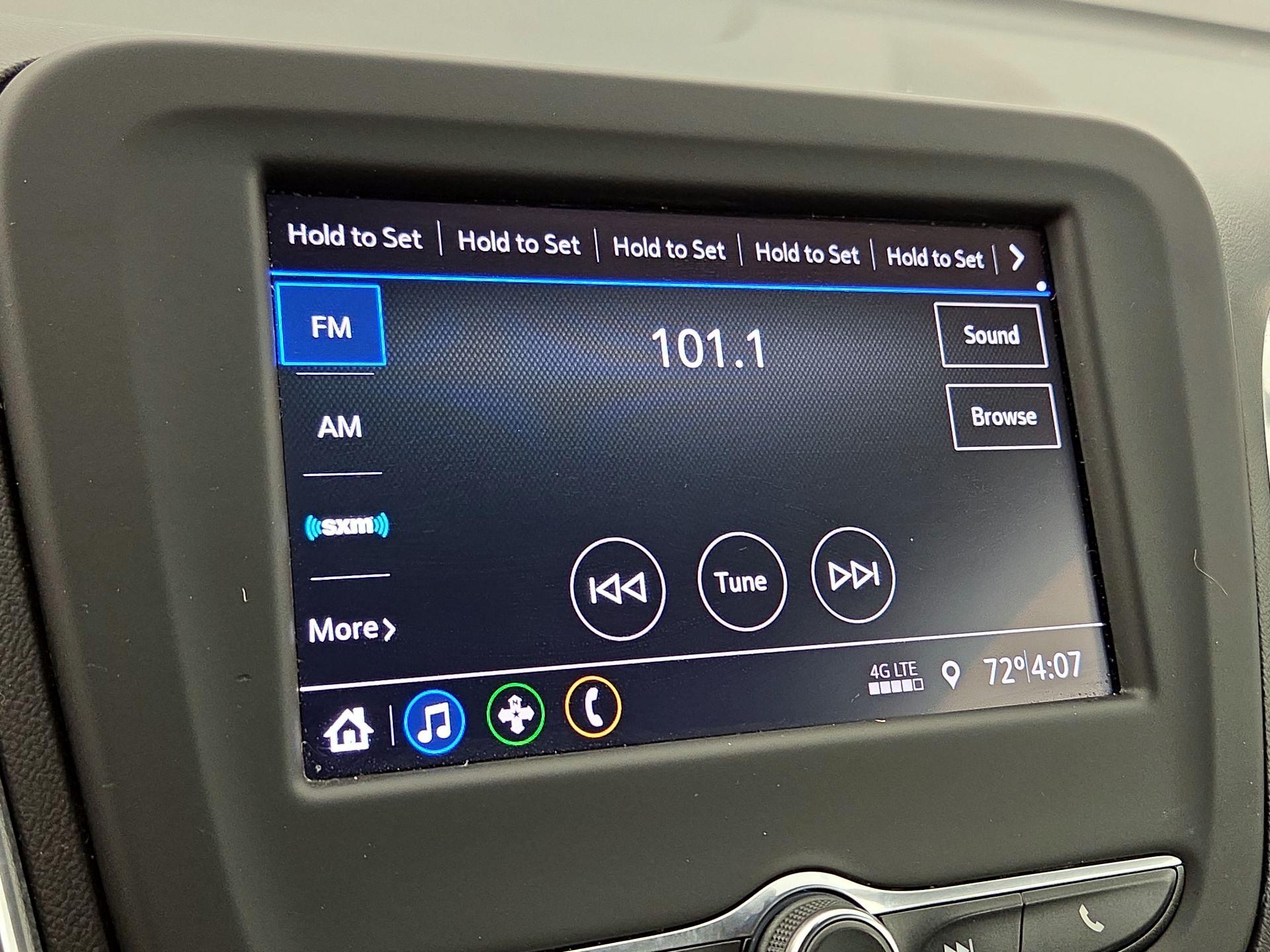Thumbnail: 2021 Chevrolet Equinox - 15