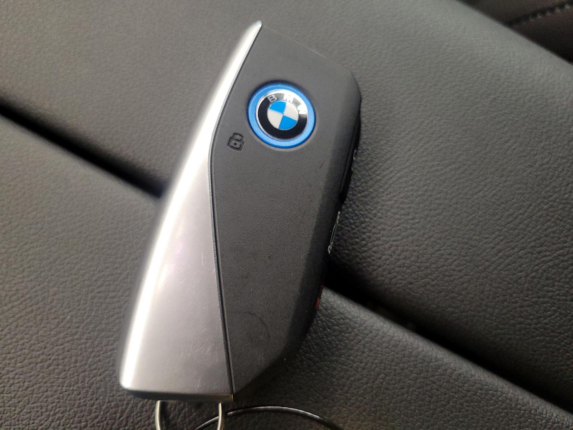 Thumbnail: 2023 BMW iX - 20