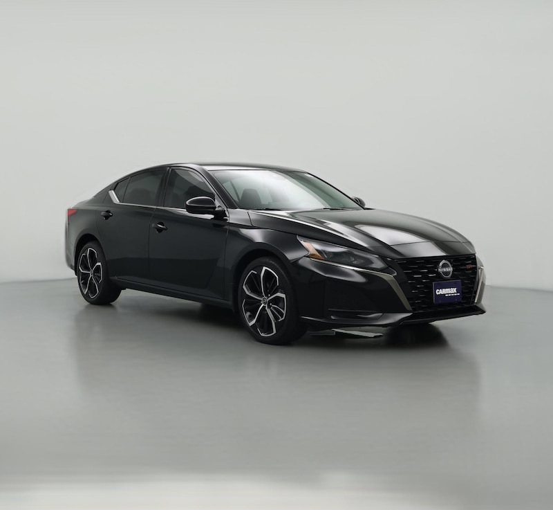 2024 Nissan Altima SR