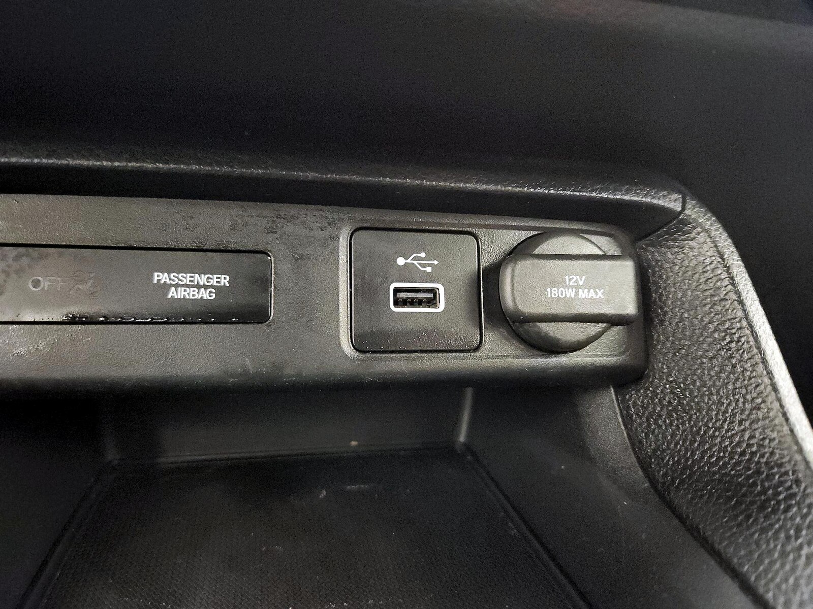 2024 Honda Civic Sport - Photo 19