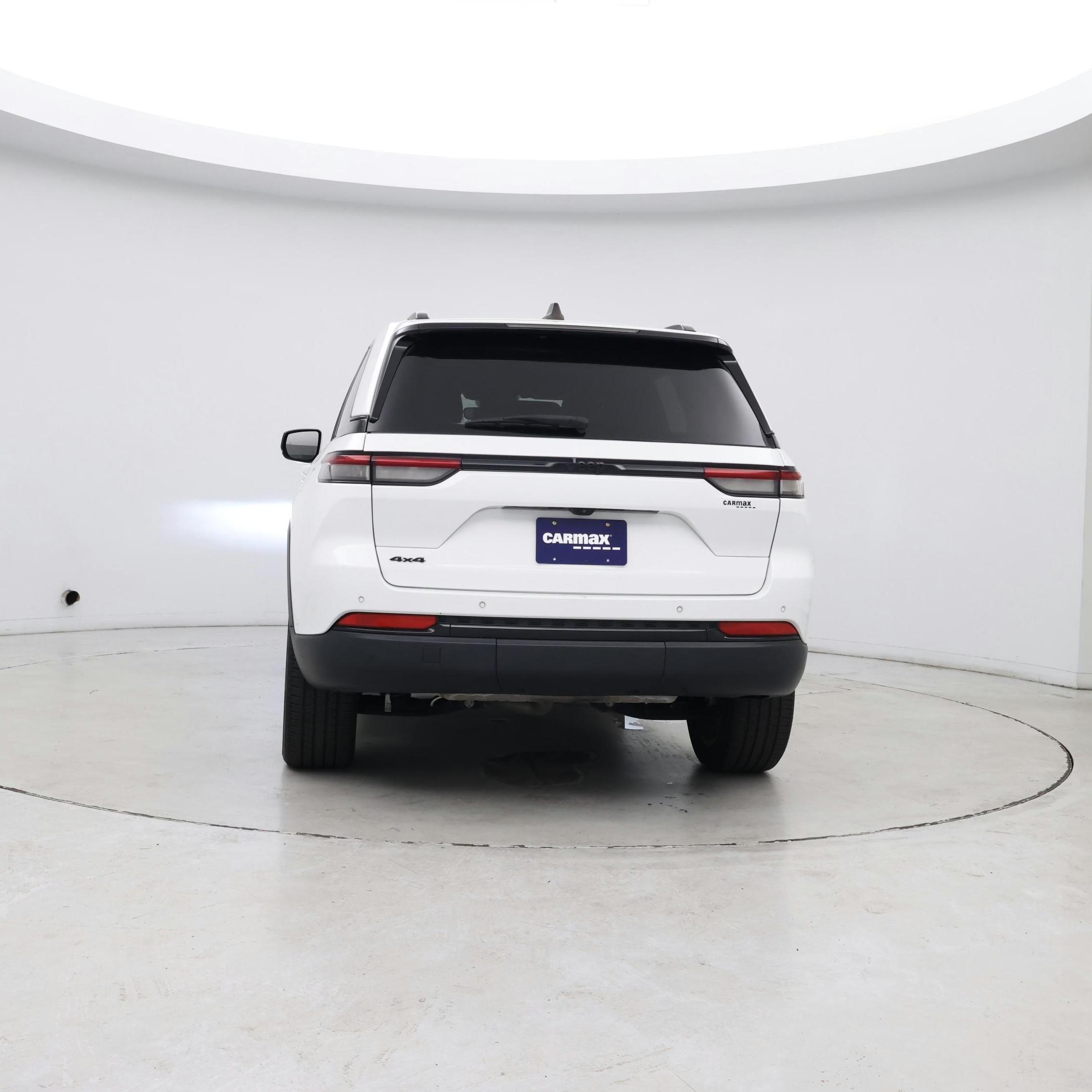 Thumbnail: 2023 Jeep Grand Cherokee - 6