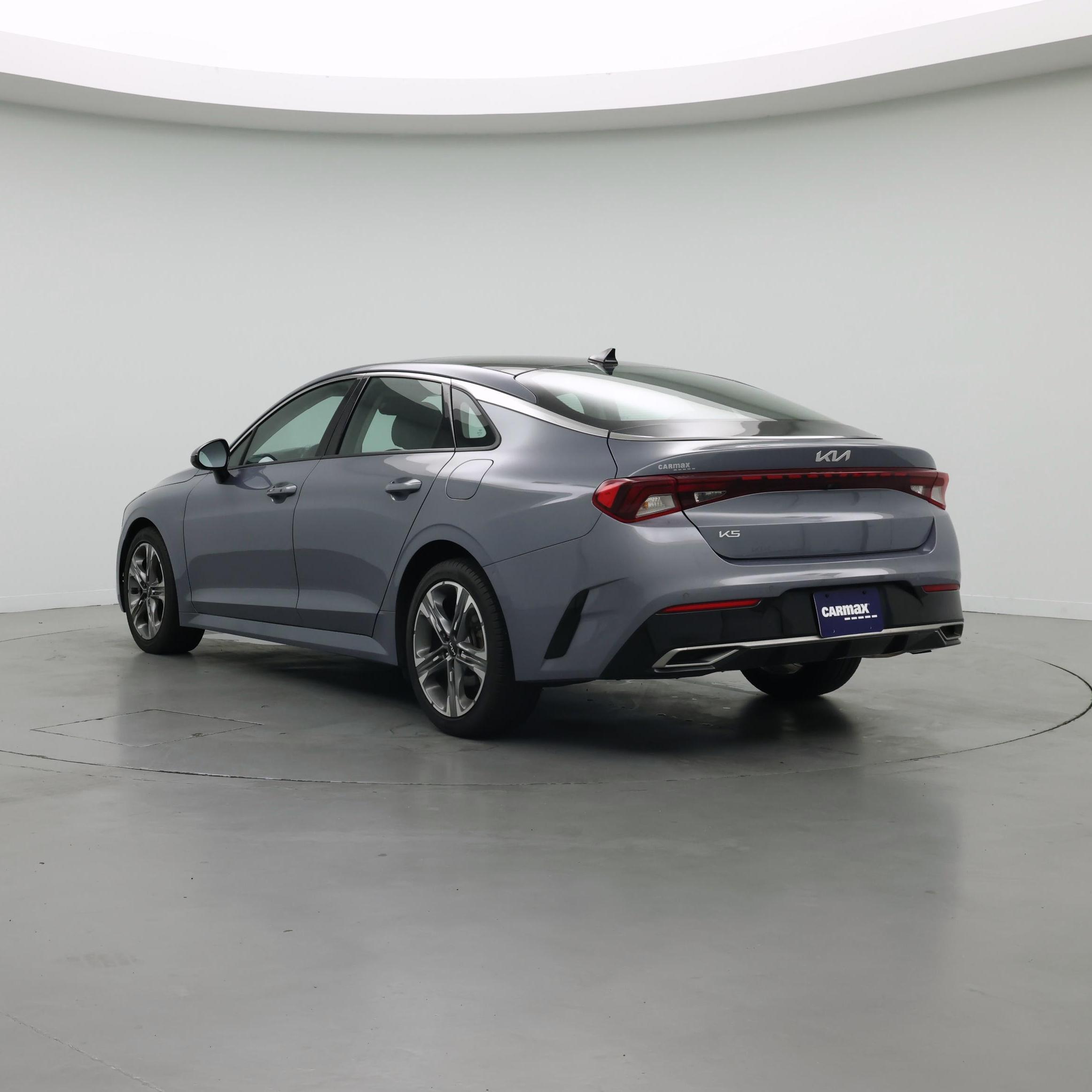 Thumbnail: 2023 Kia K5 - 2