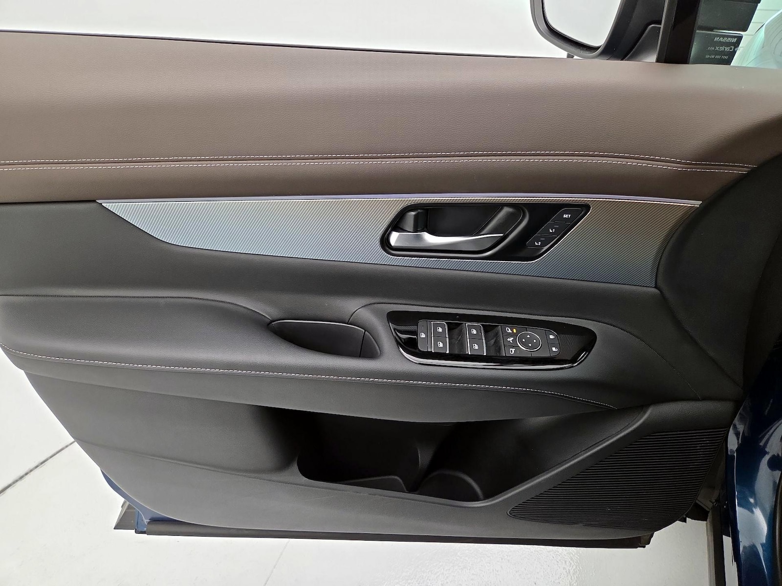 2025 Nissan Murano Platinum - Photo 13