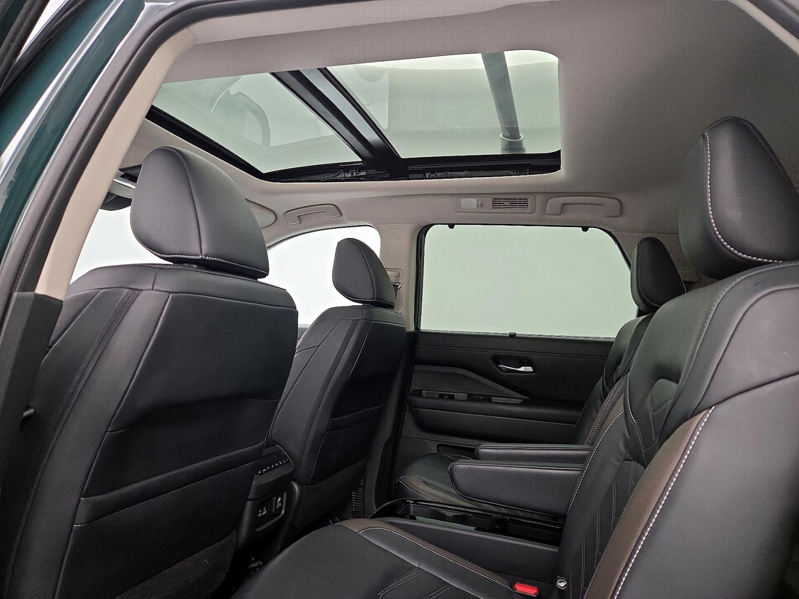 2023 Nissan Pathfinder Platinum - Photo 27