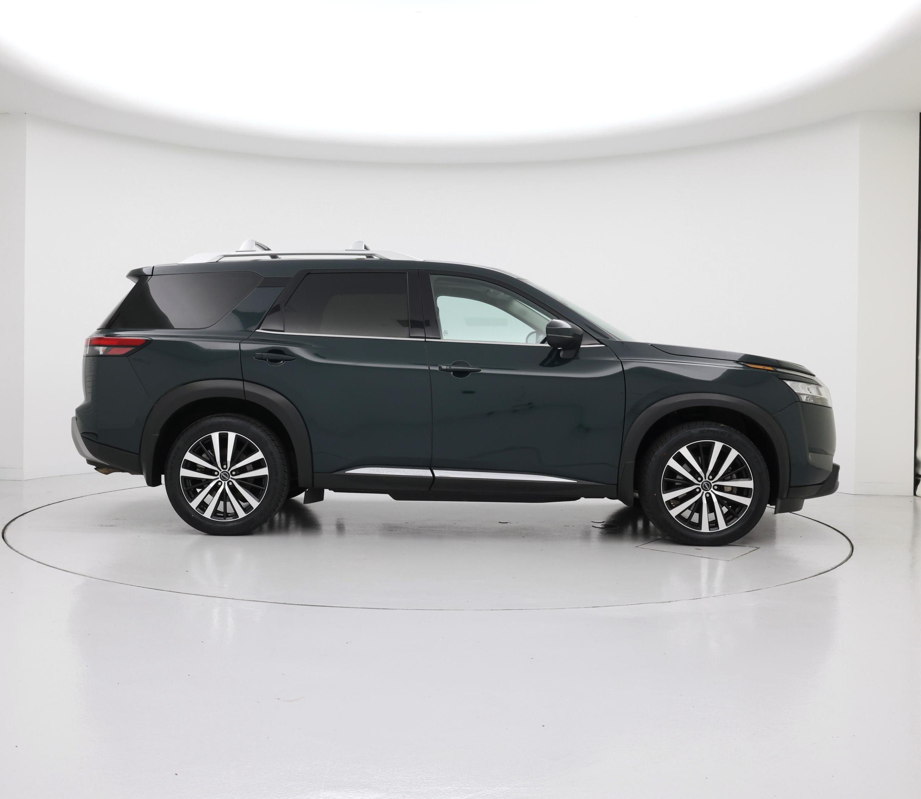 Thumbnail: 2023 Nissan Pathfinder - 7
