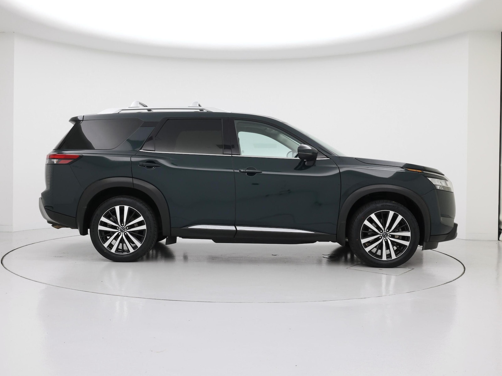 2023 Nissan Pathfinder Platinum - Photo 8