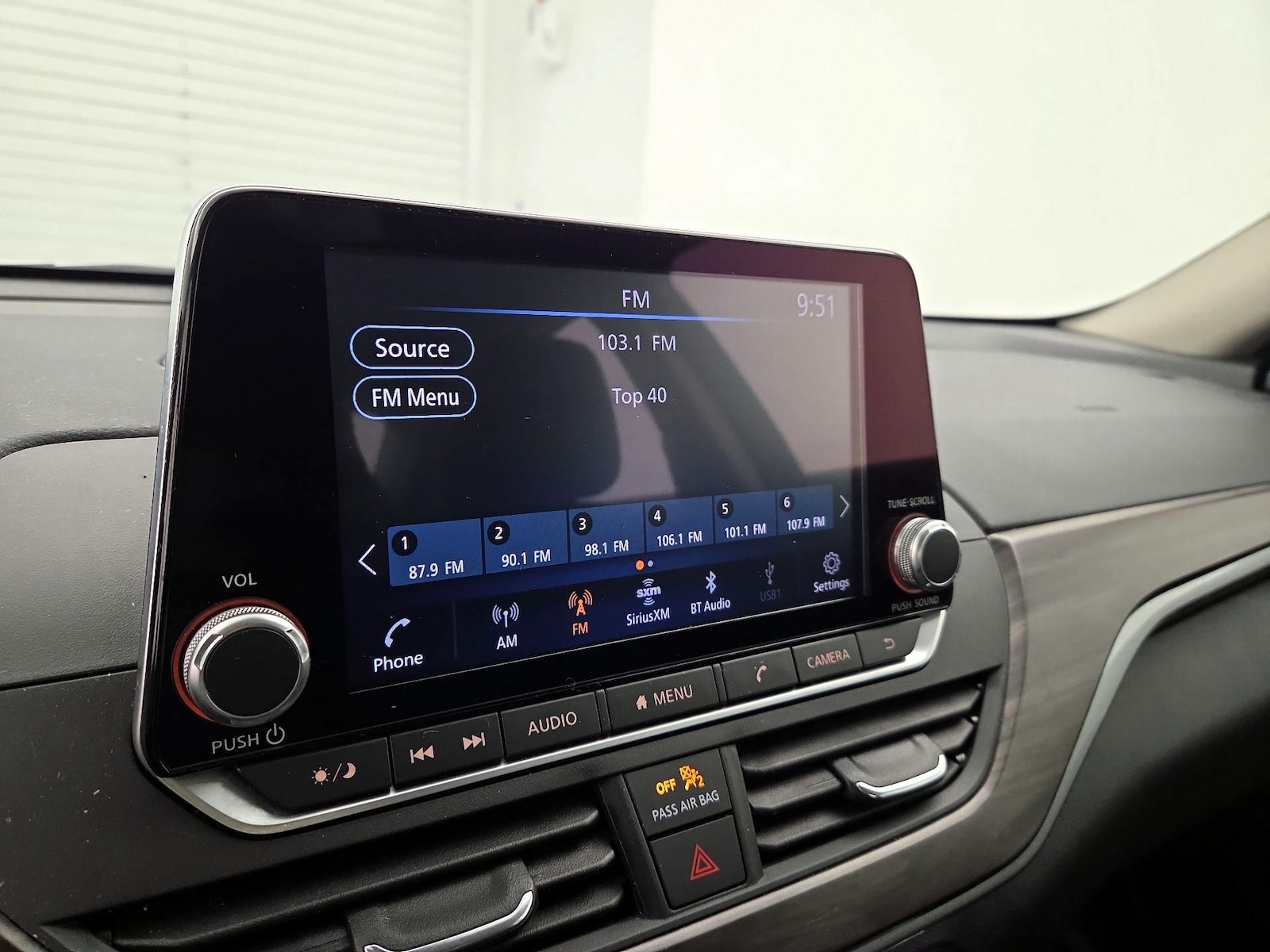 2023 Nissan Altima SV - Photo 16