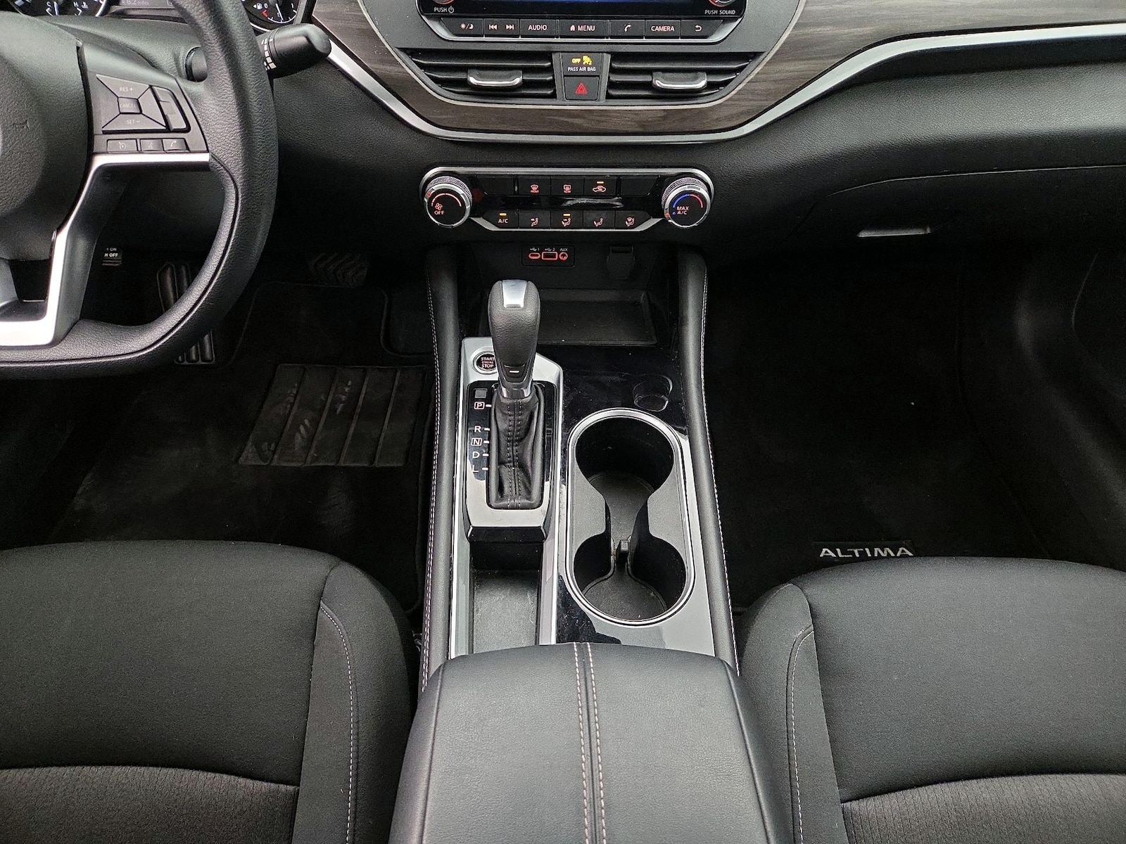 2023 Nissan Altima SV - Photo 18