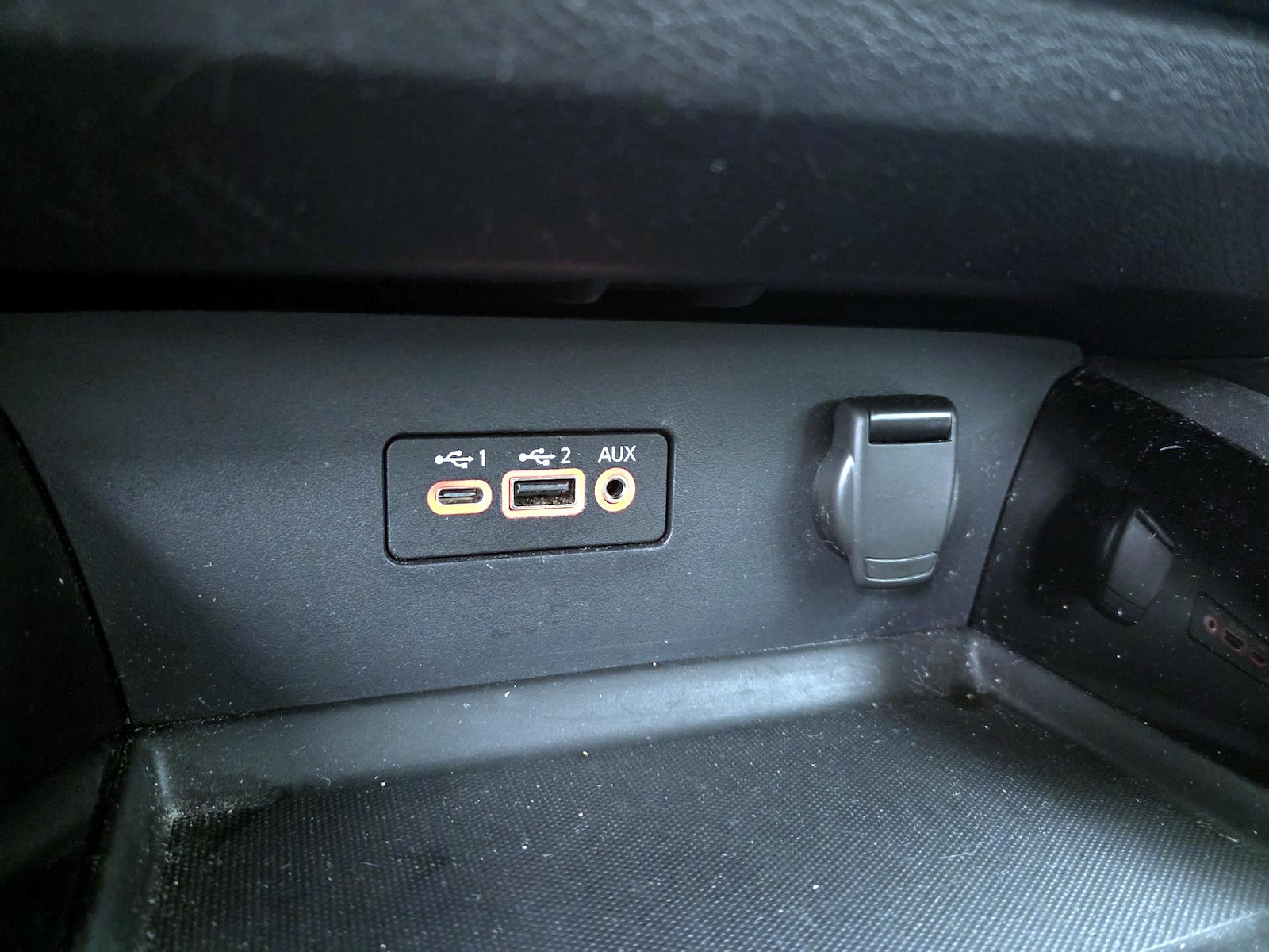 2023 Nissan Altima SV - Photo 19