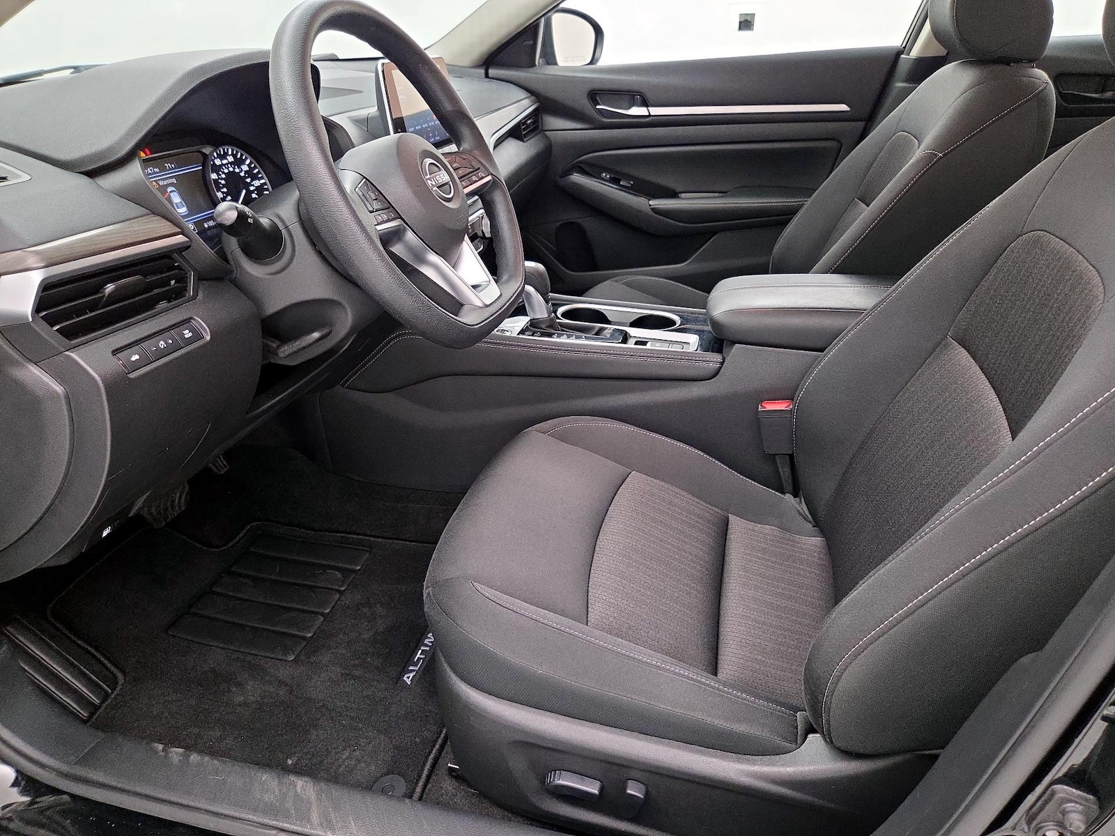 Power Seat(s) & Side Airbags