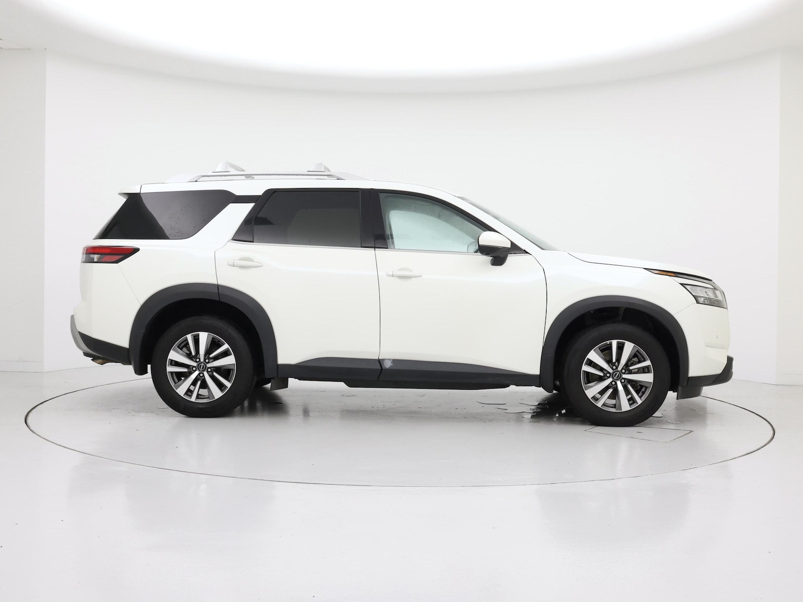 2024 Nissan Pathfinder SL - Photo 8