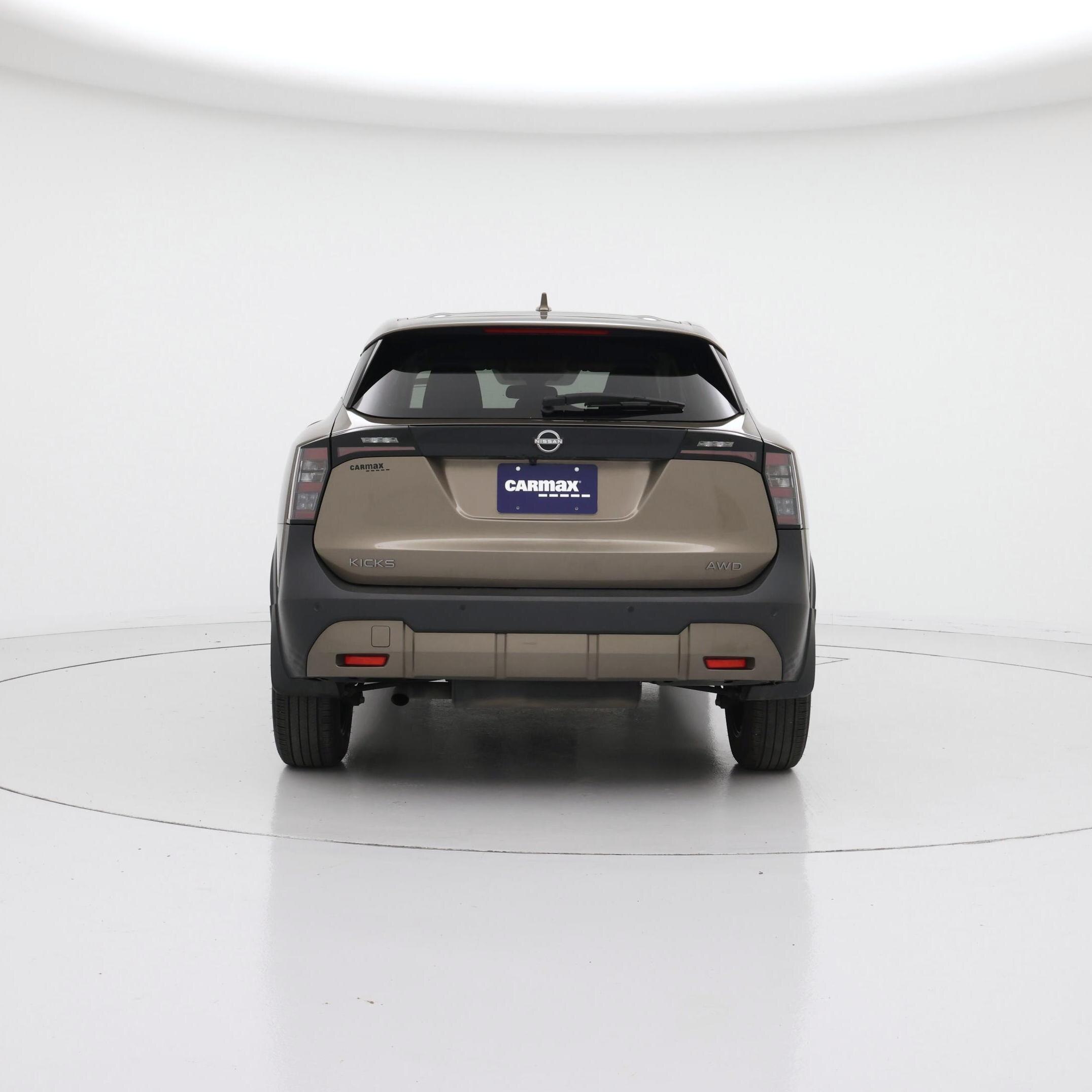 Thumbnail: 2025 Nissan Kicks - 6