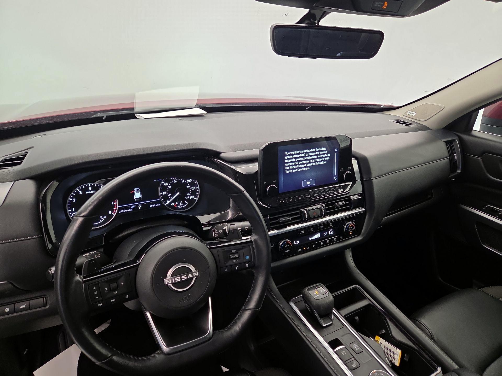 Thumbnail: 2023 Nissan Pathfinder - 9