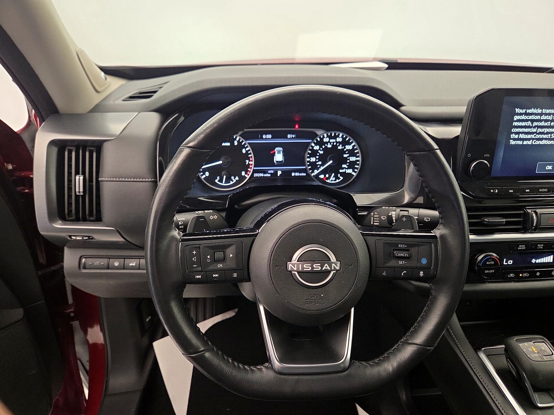 Thumbnail: 2023 Nissan Pathfinder - 10