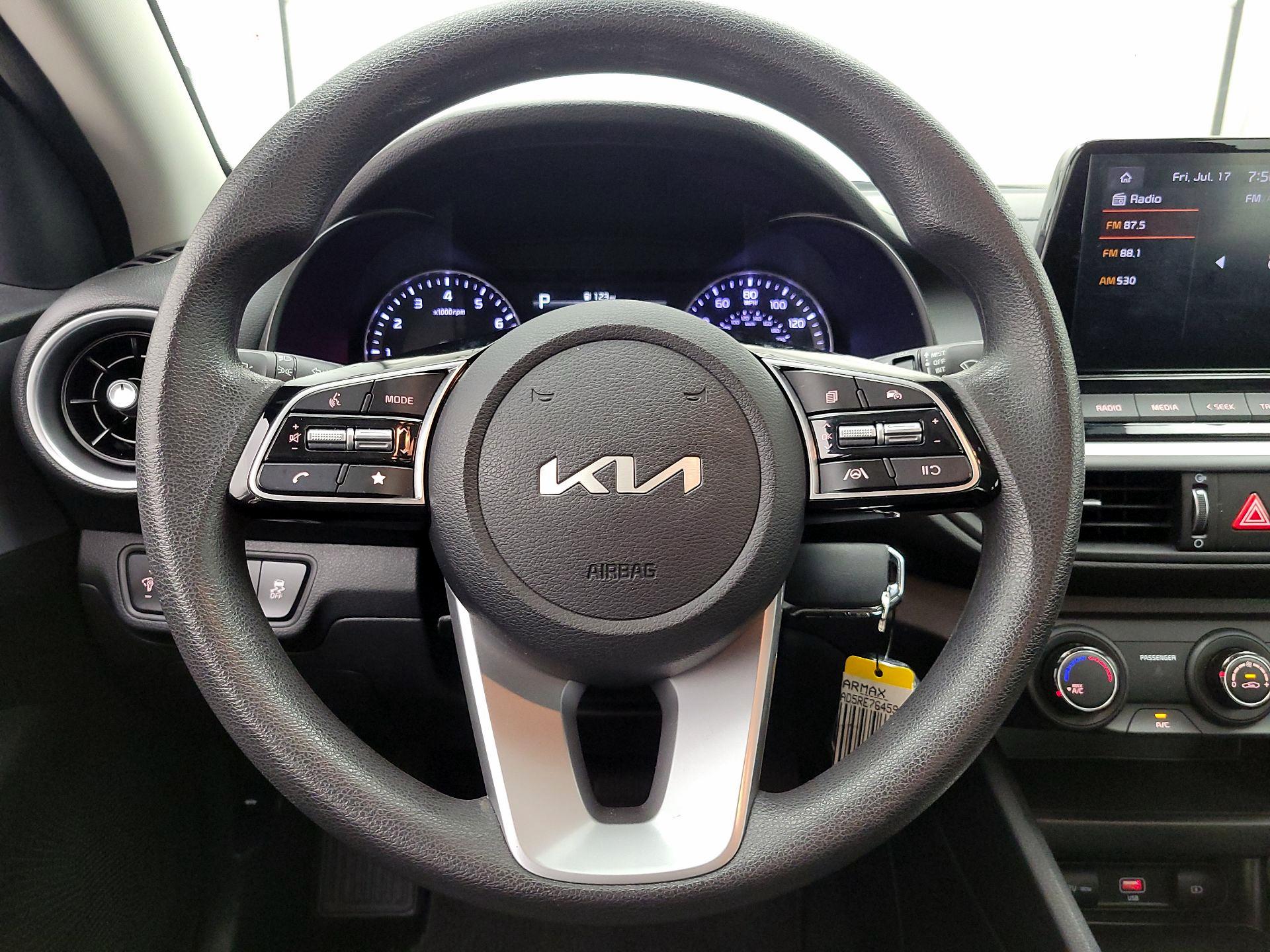 Thumbnail: 2024 Kia Forte - 10