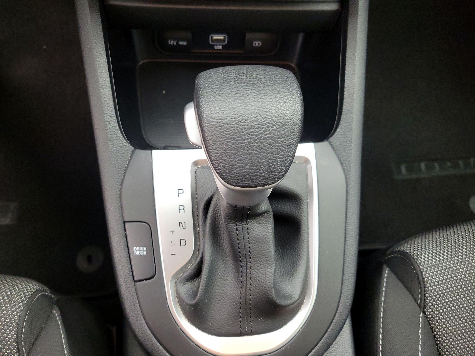 Thumbnail: 2024 Kia Forte - 17