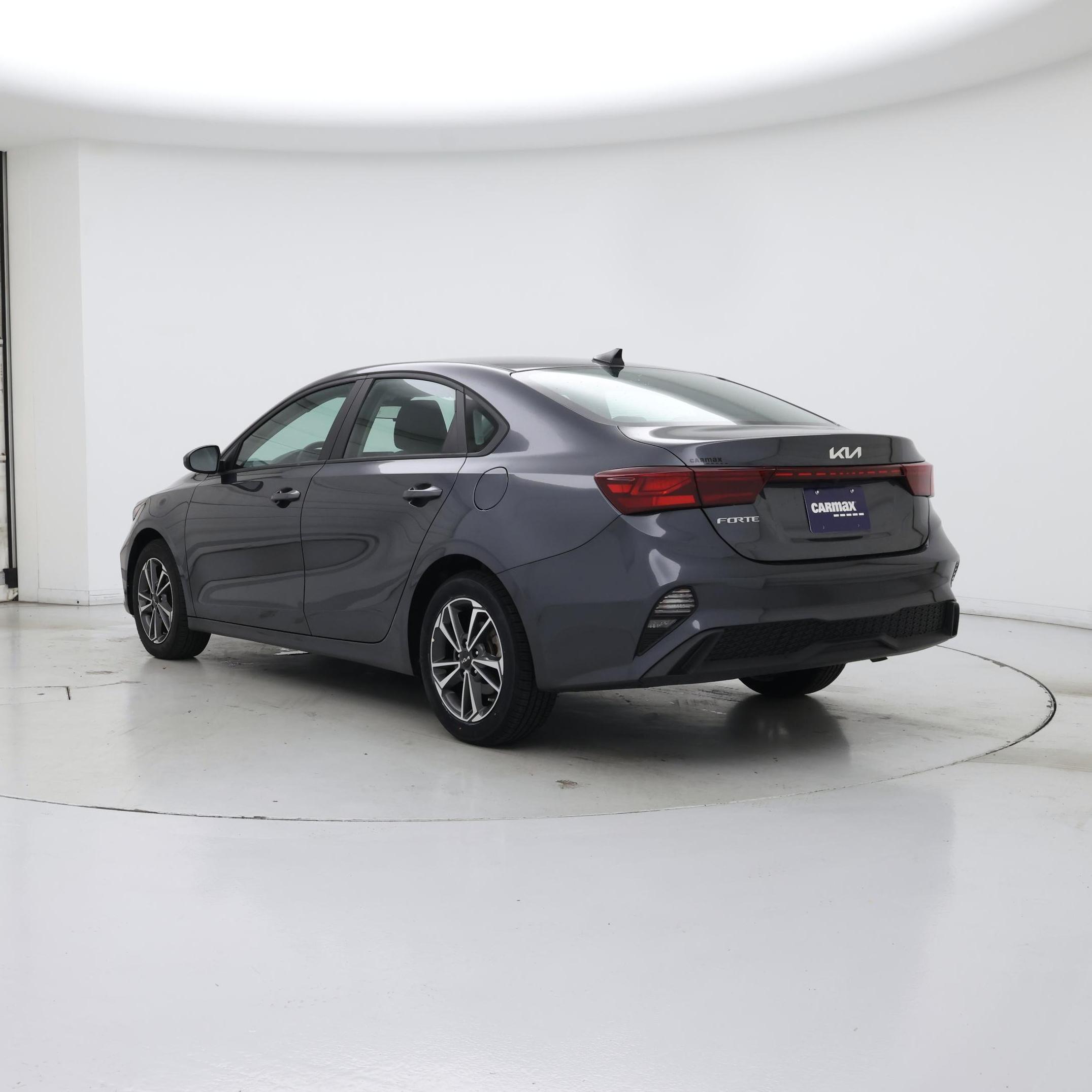 Thumbnail: 2024 Kia Forte - 2