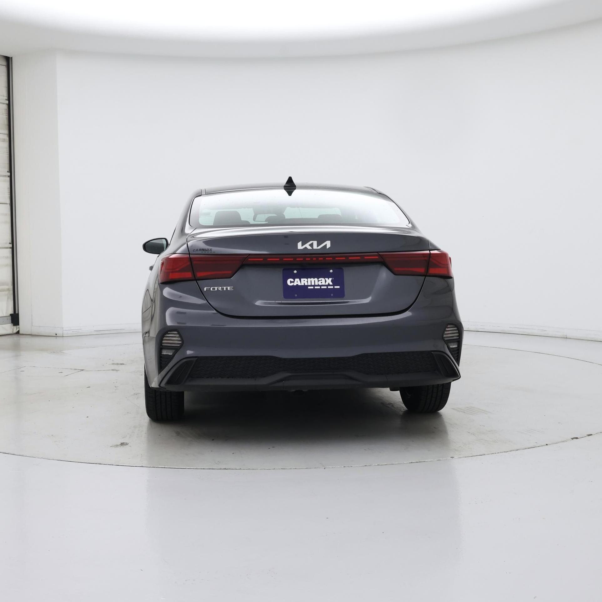 Thumbnail: 2024 Kia Forte - 6