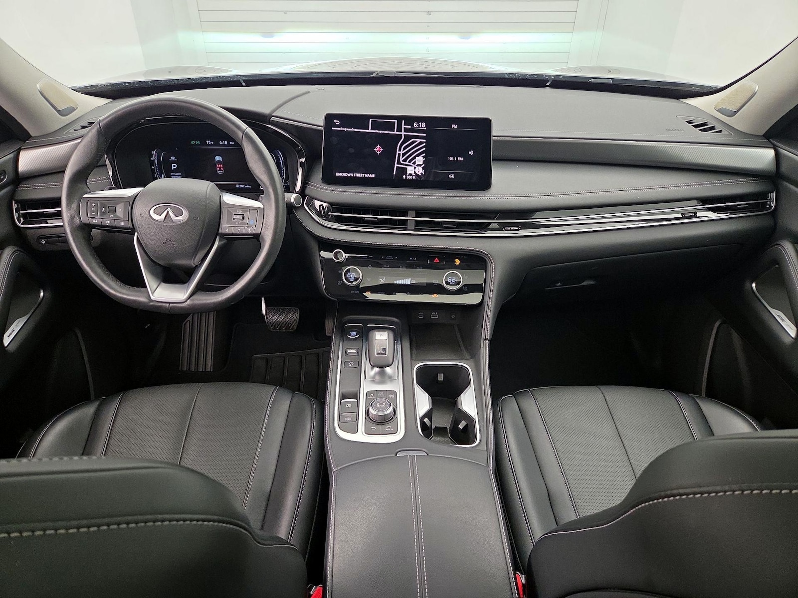 2023 INFINITI QX60 LUXE - Photo 10