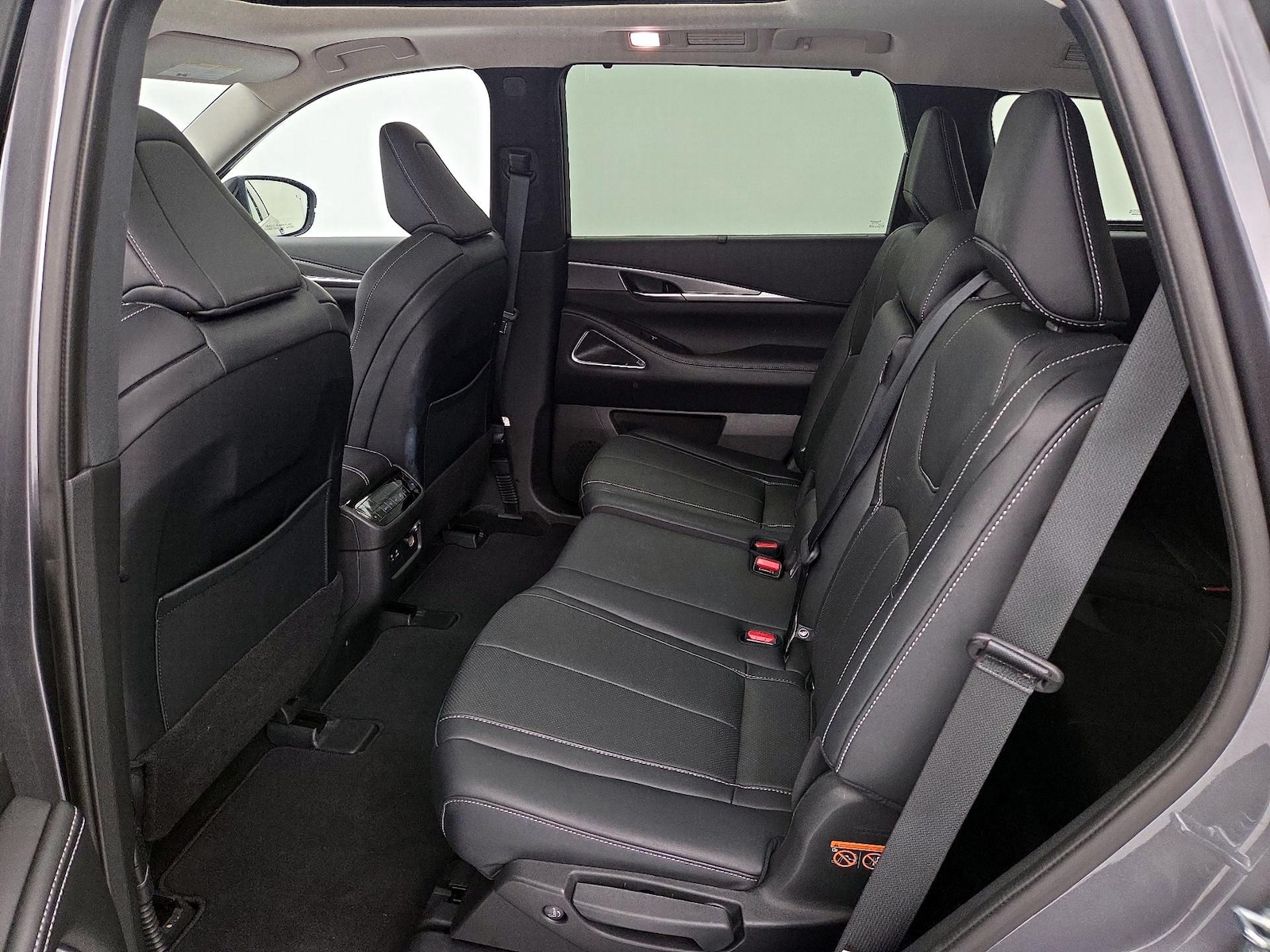 2023 INFINITI QX60 LUXE - Photo 22