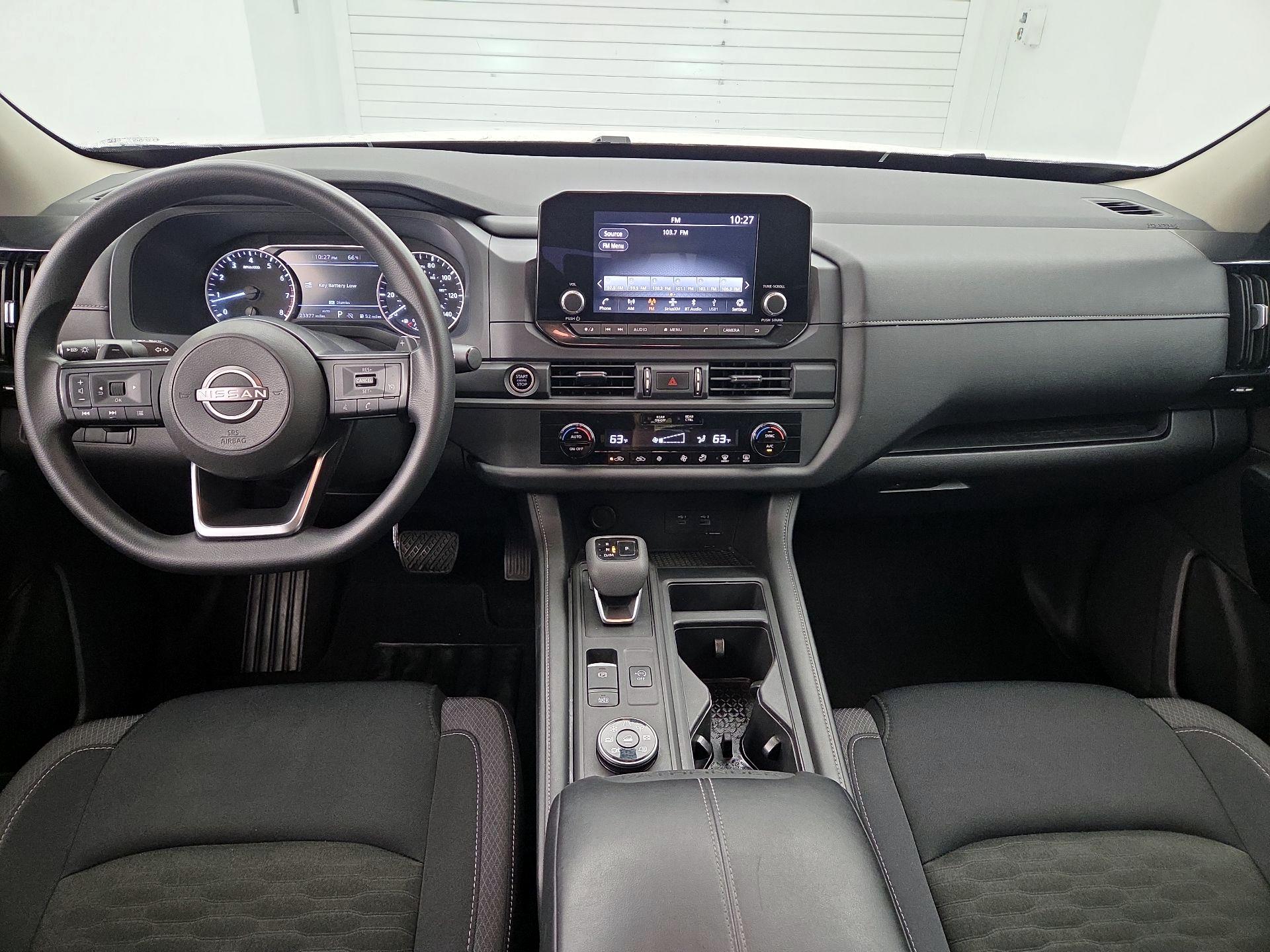 Thumbnail: 2024 Nissan Pathfinder - 9