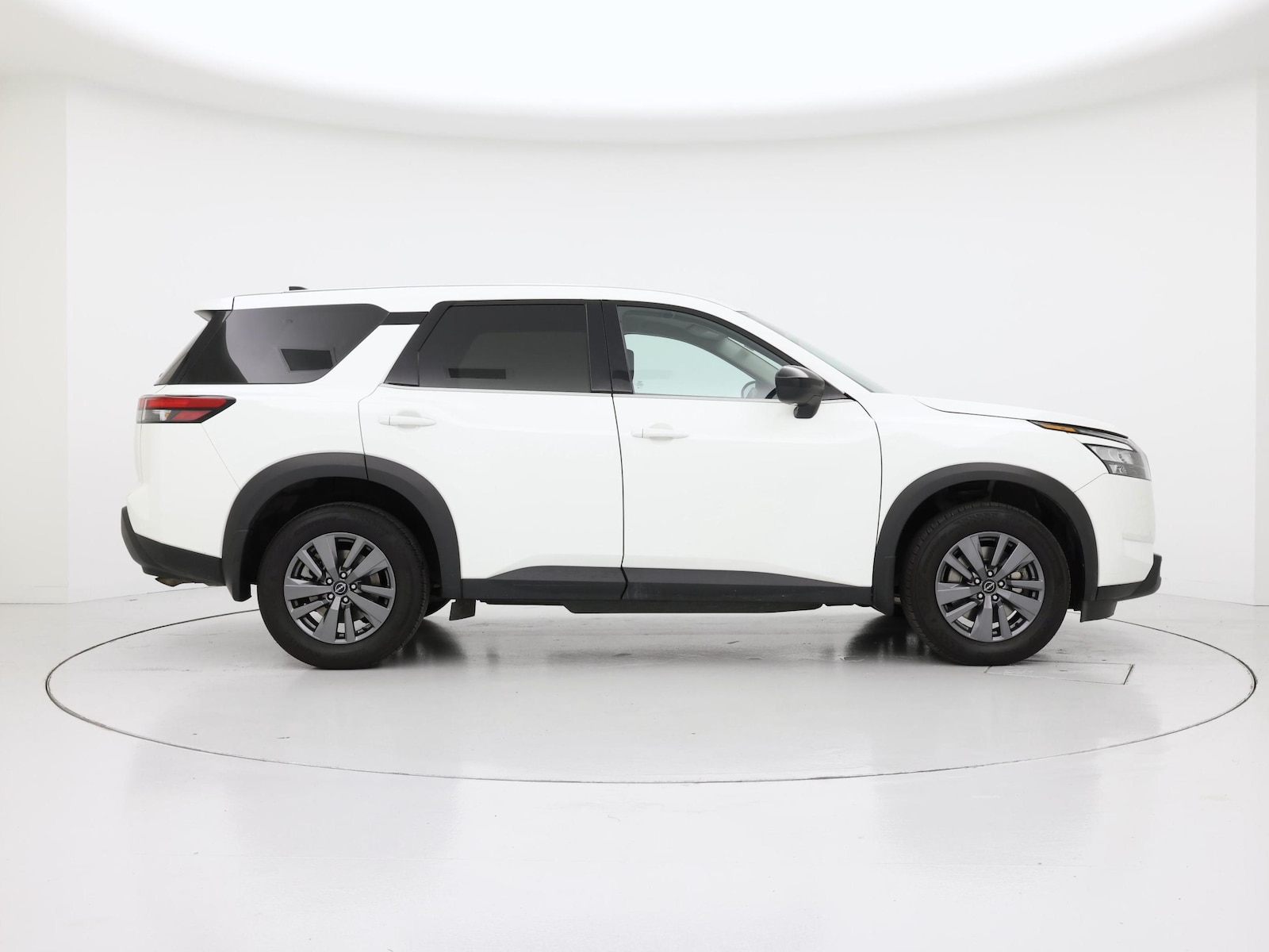 2024 Nissan Pathfinder S - Photo 8