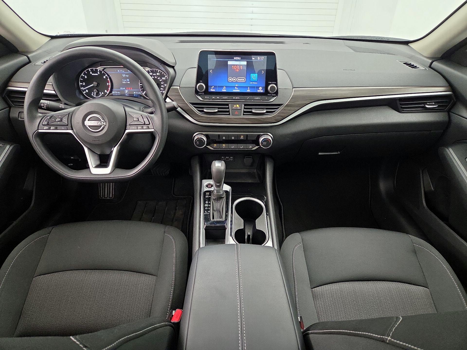 Thumbnail: 2024 Nissan Altima - 9