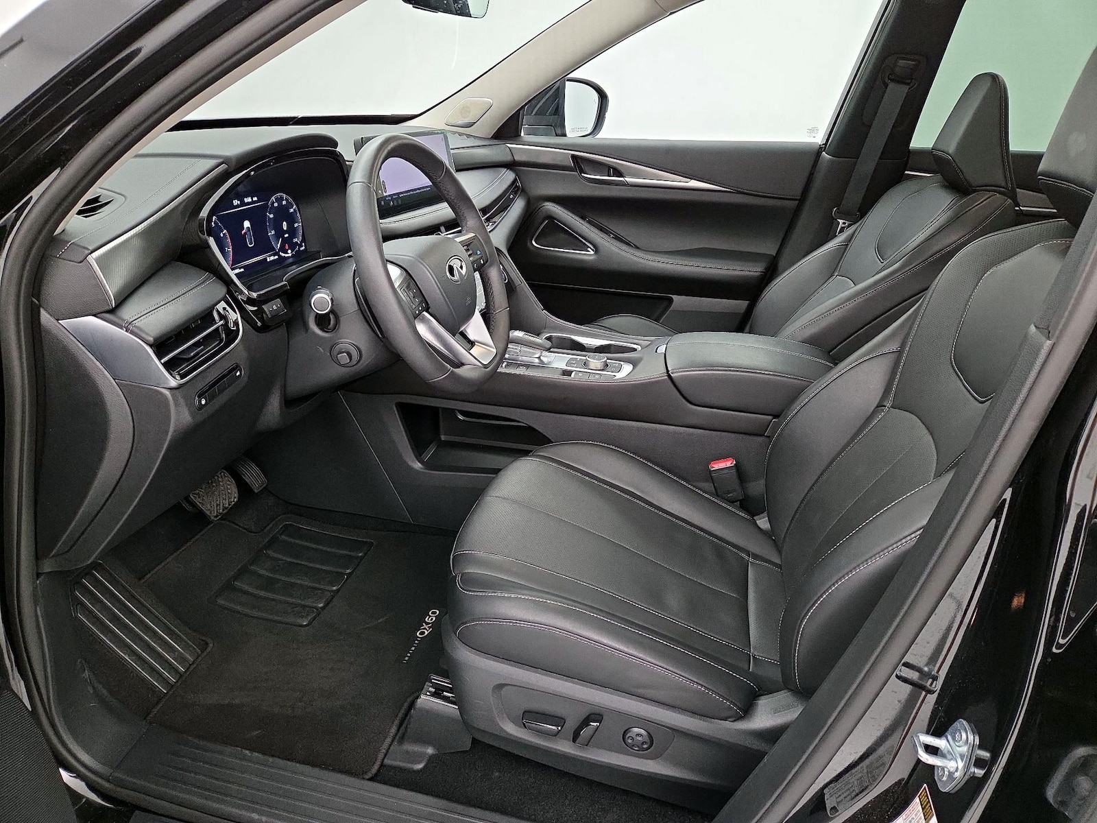 2026 INFINITI QX60 LUXE - Photo 12