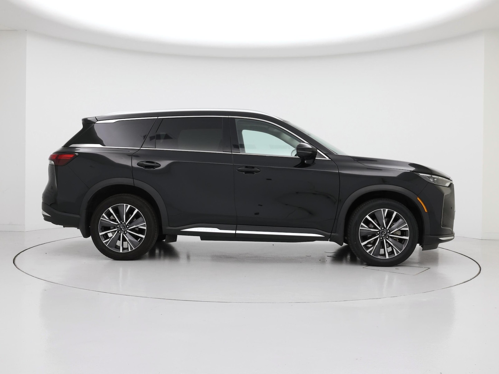 2026 INFINITI QX60 LUXE - Photo 8