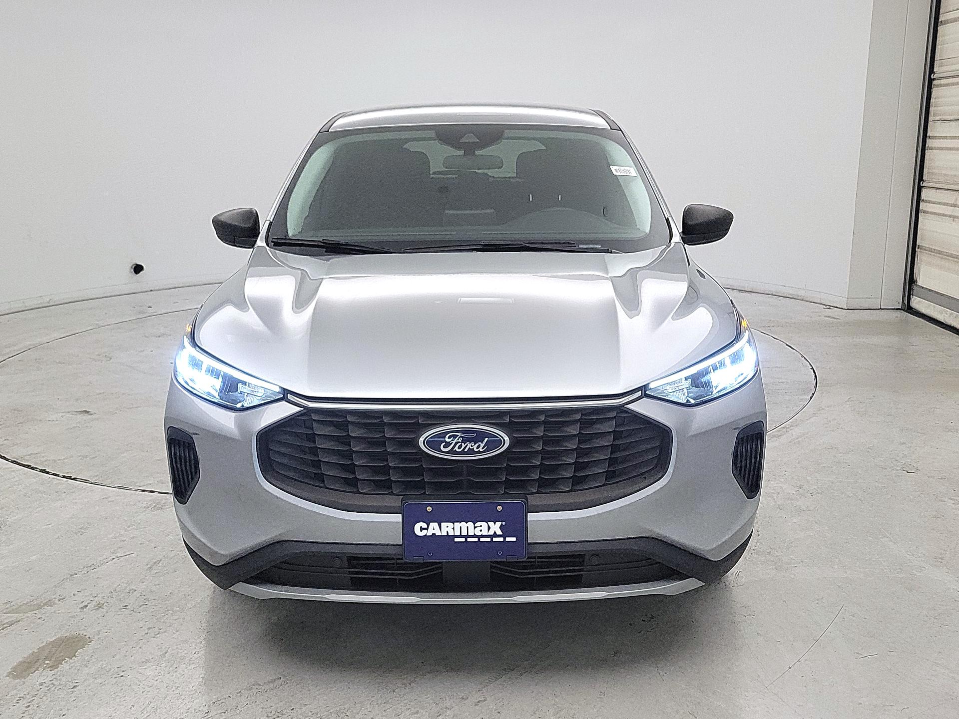 Thumbnail: 2023 Ford Escape - 2