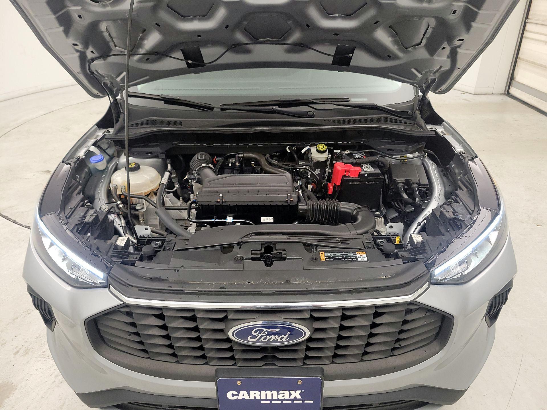 Thumbnail: 2023 Ford Escape - 19