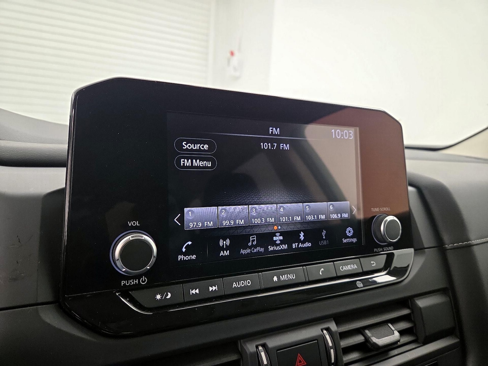 2023 Nissan Pathfinder S - Photo 16