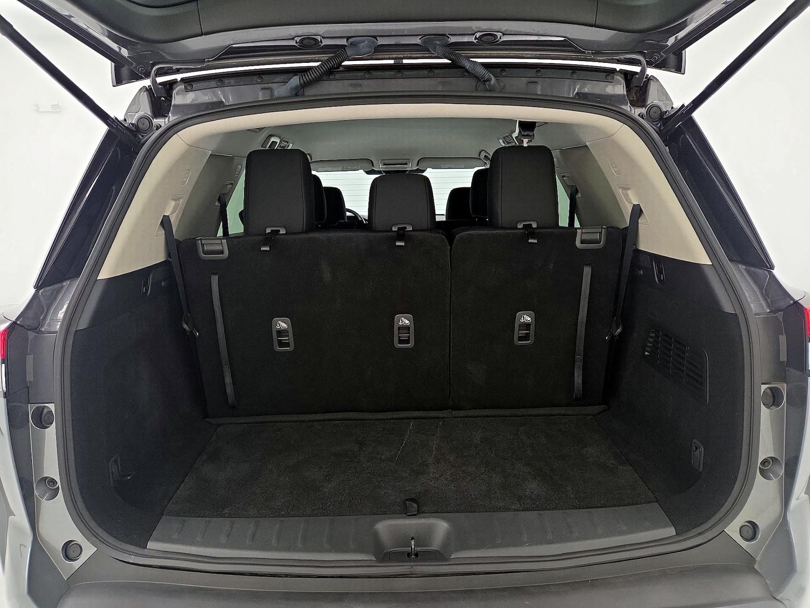 2023 Nissan Pathfinder S - Photo 22