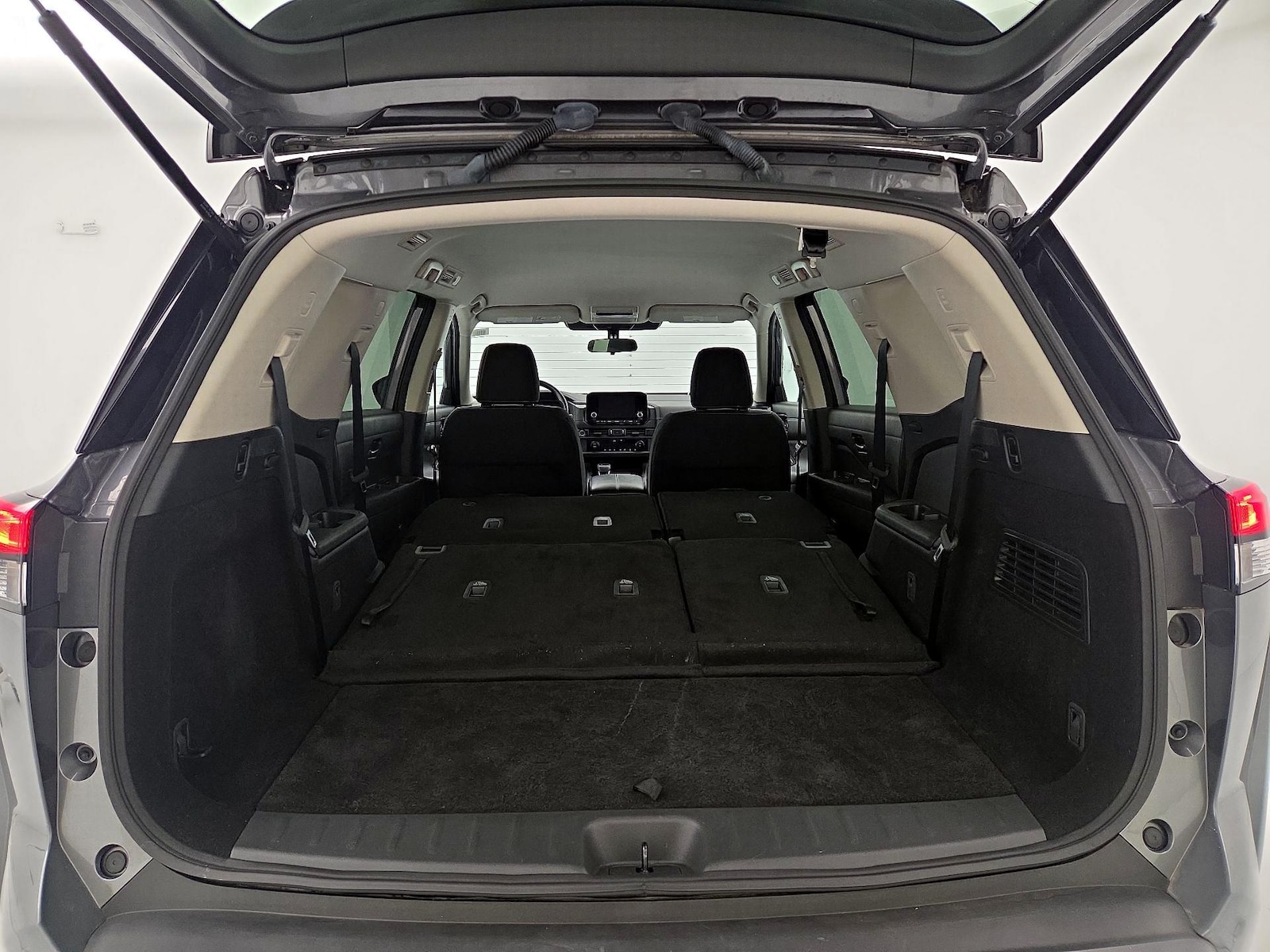 2023 Nissan Pathfinder S - Photo 23